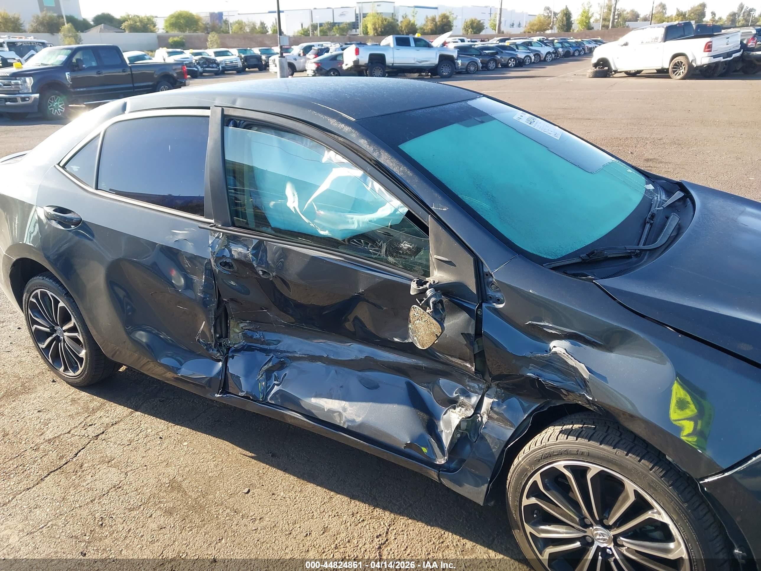 TOYOTA COROLLA image 6