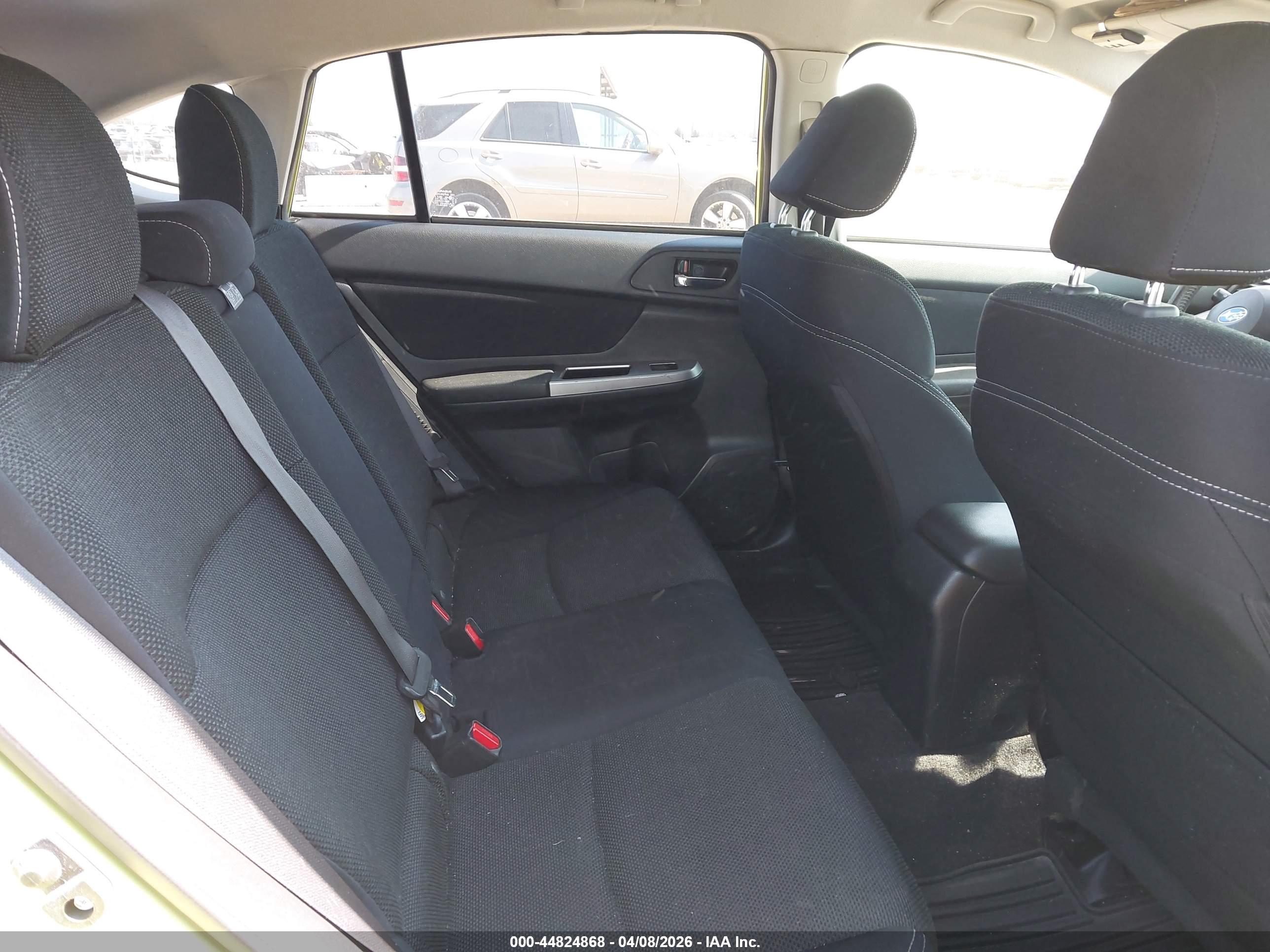 SUBARU XV image 8