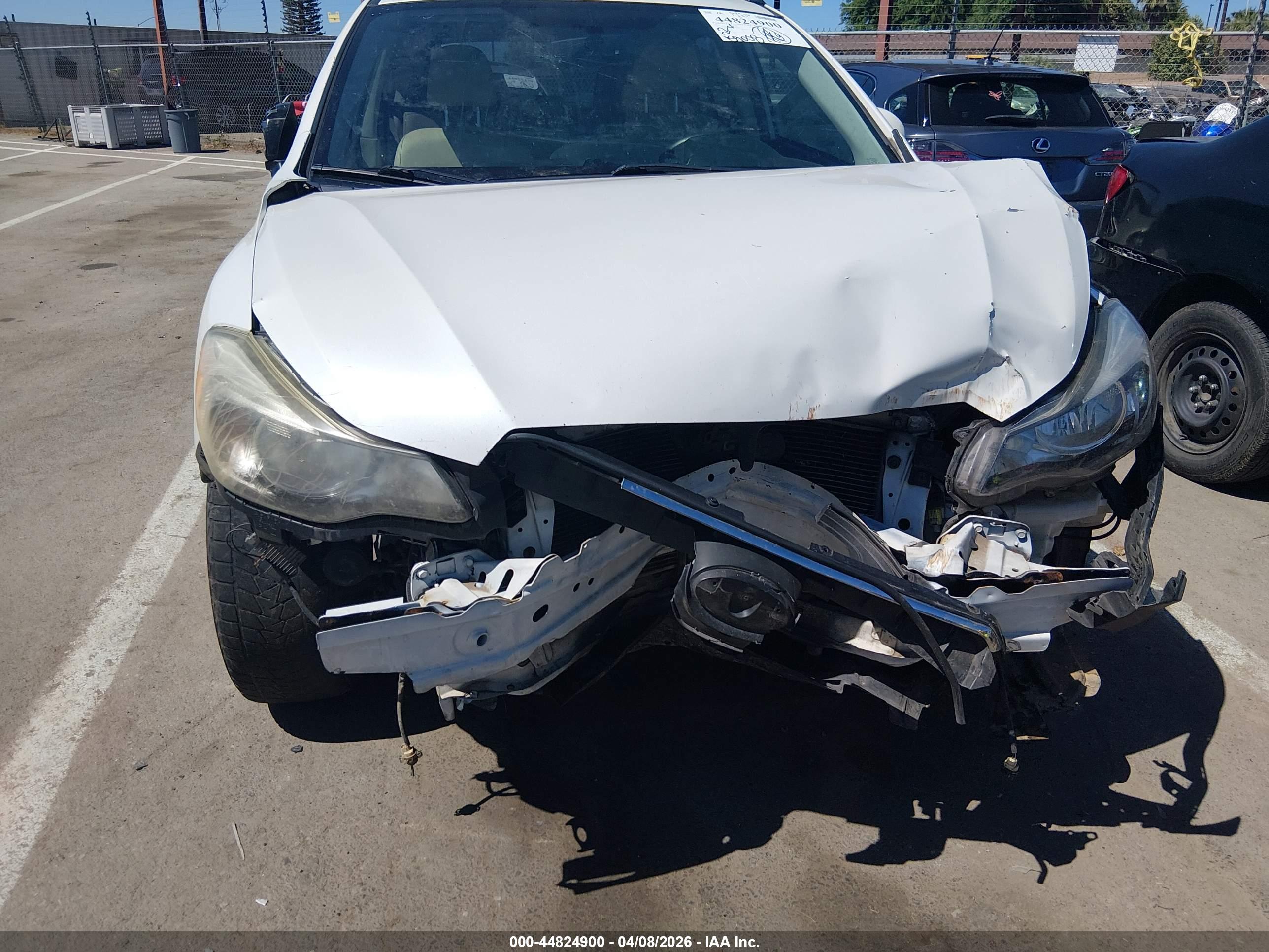 SUBARU XV image 6
