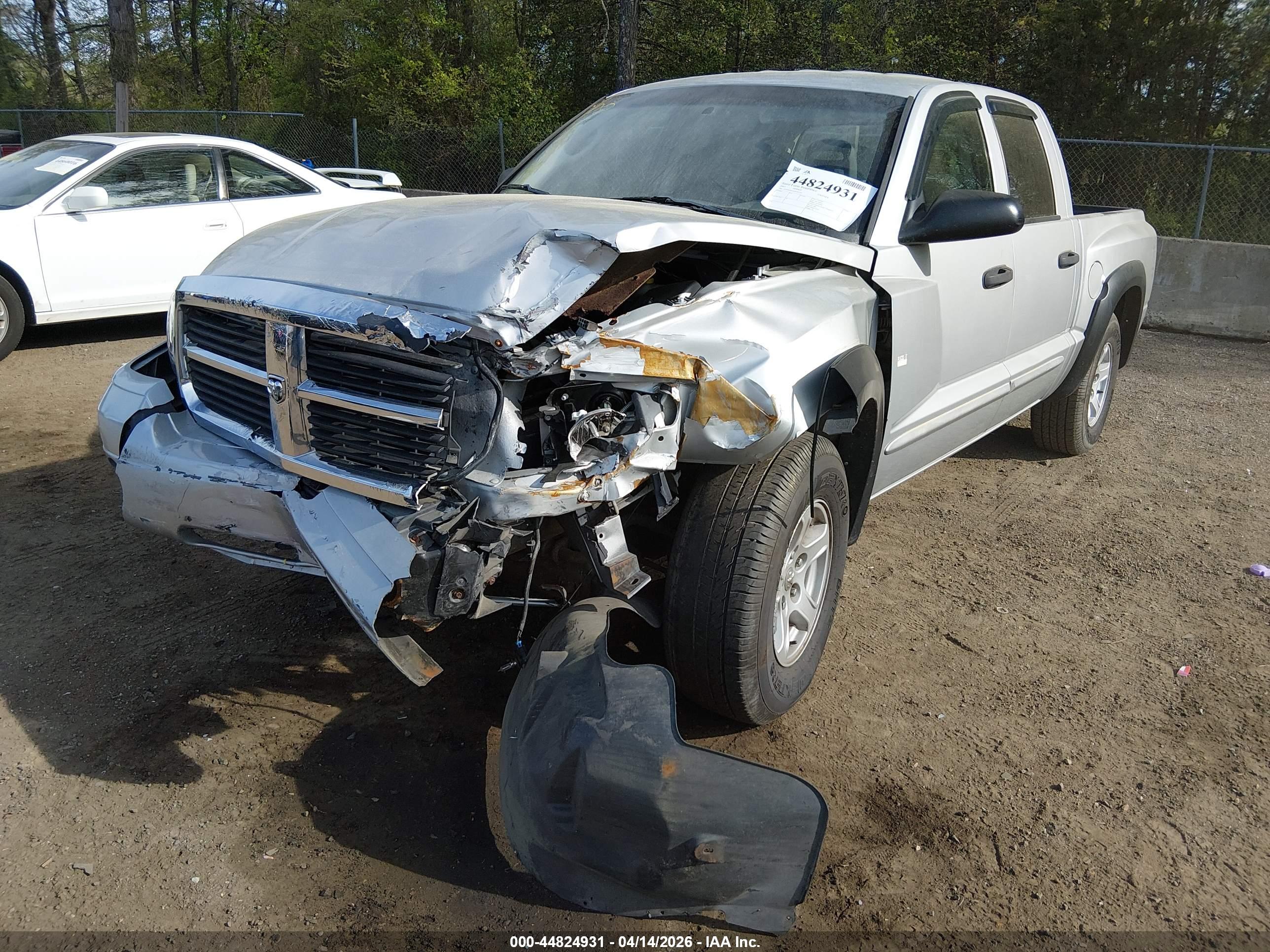 DODGE DAKOTA image 6