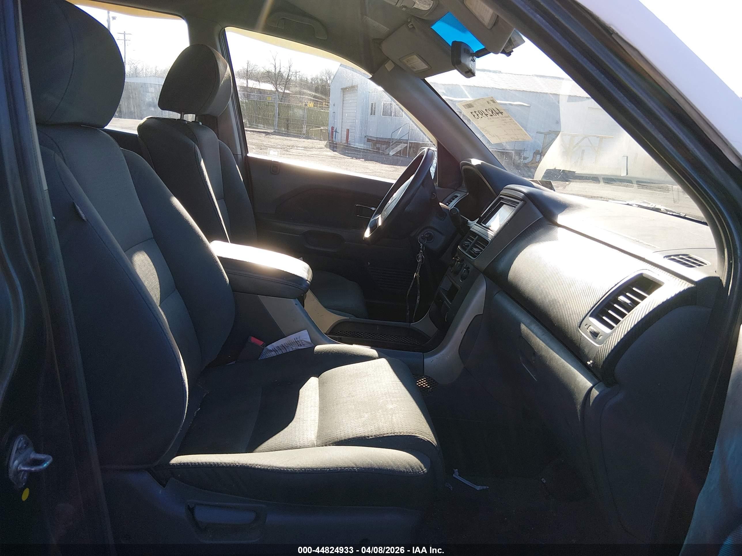 HONDA PILOT image 5