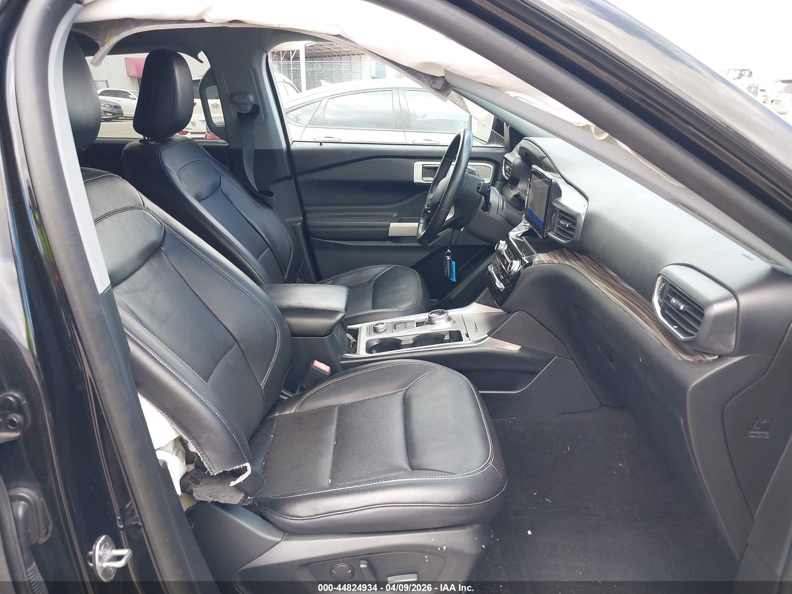 FORD EXPLORER image 5