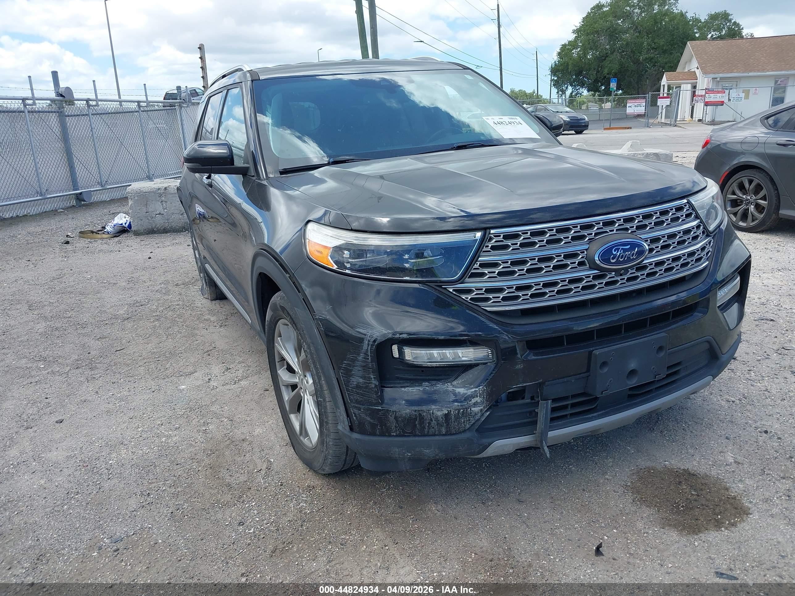 FORD EXPLORER image 6
