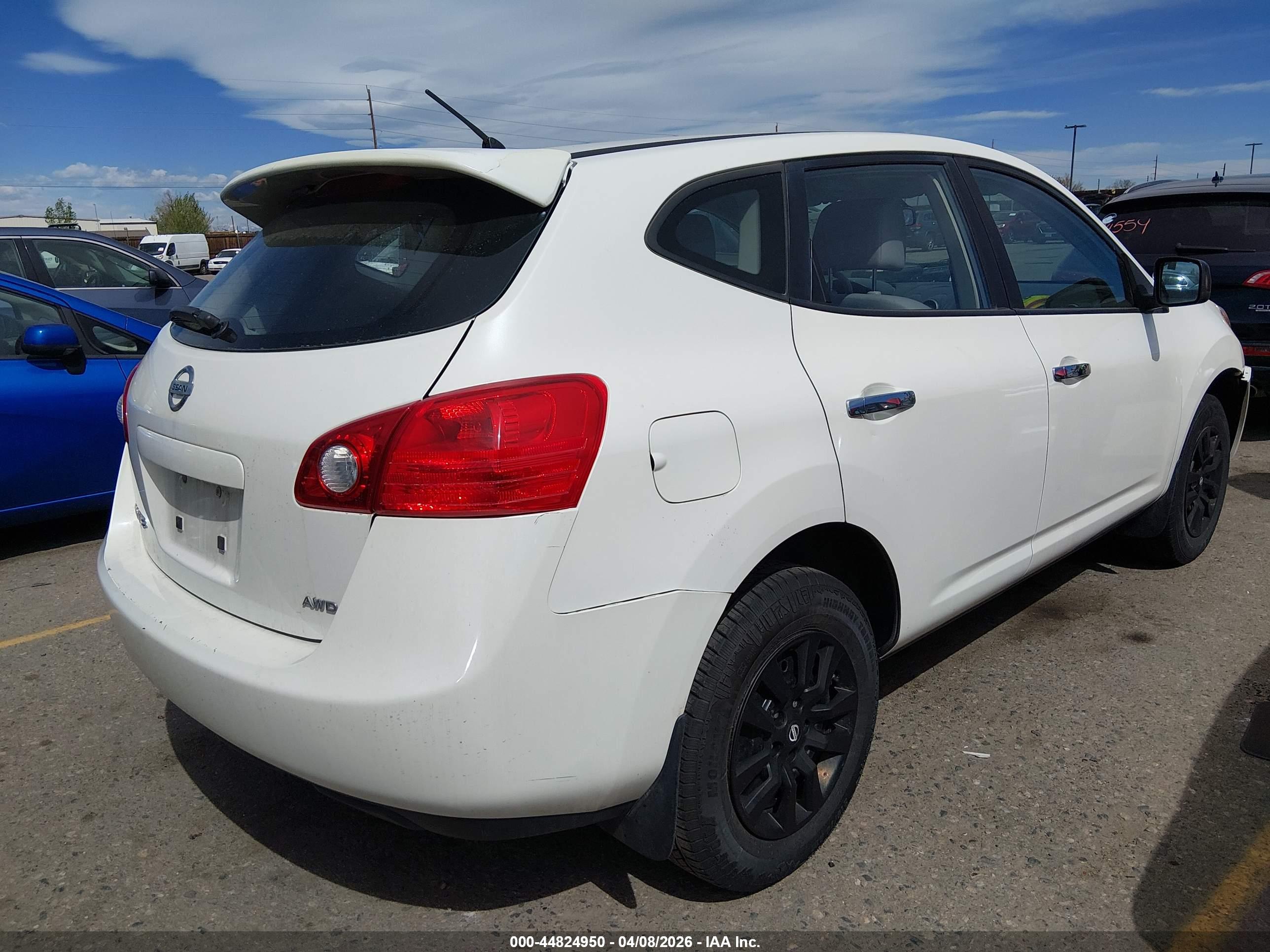 NISSAN ROGUE image 4