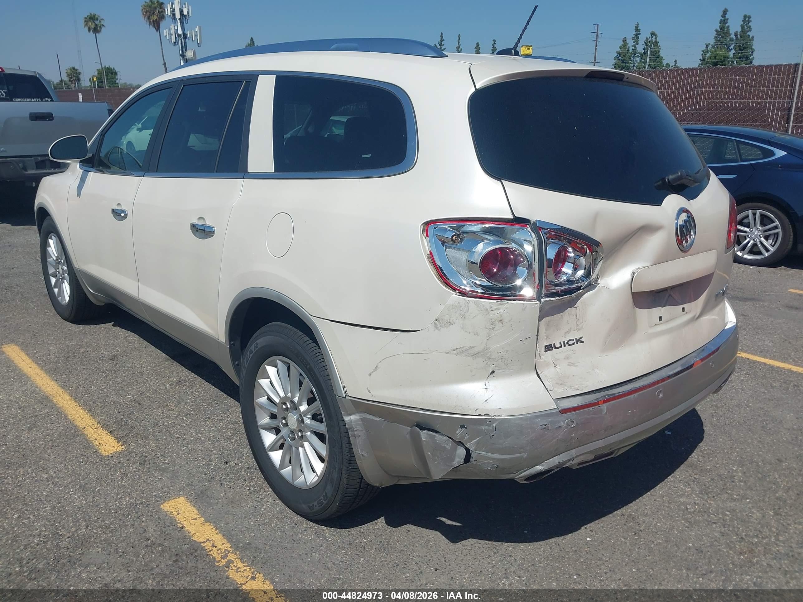 BUICK ENCLAVE image 3