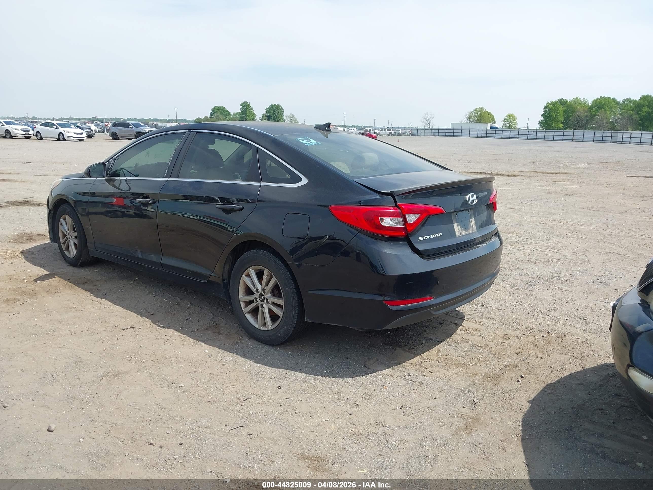 HYUNDAI SONATA image 3