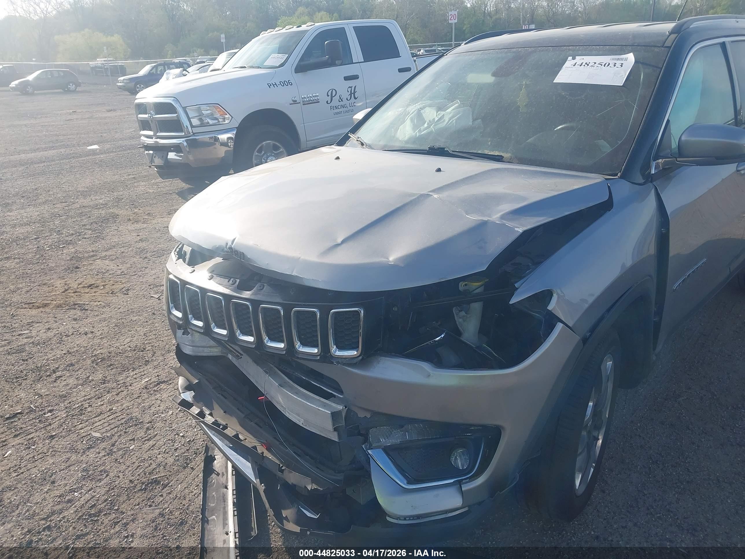 JEEP COMPASS image 6