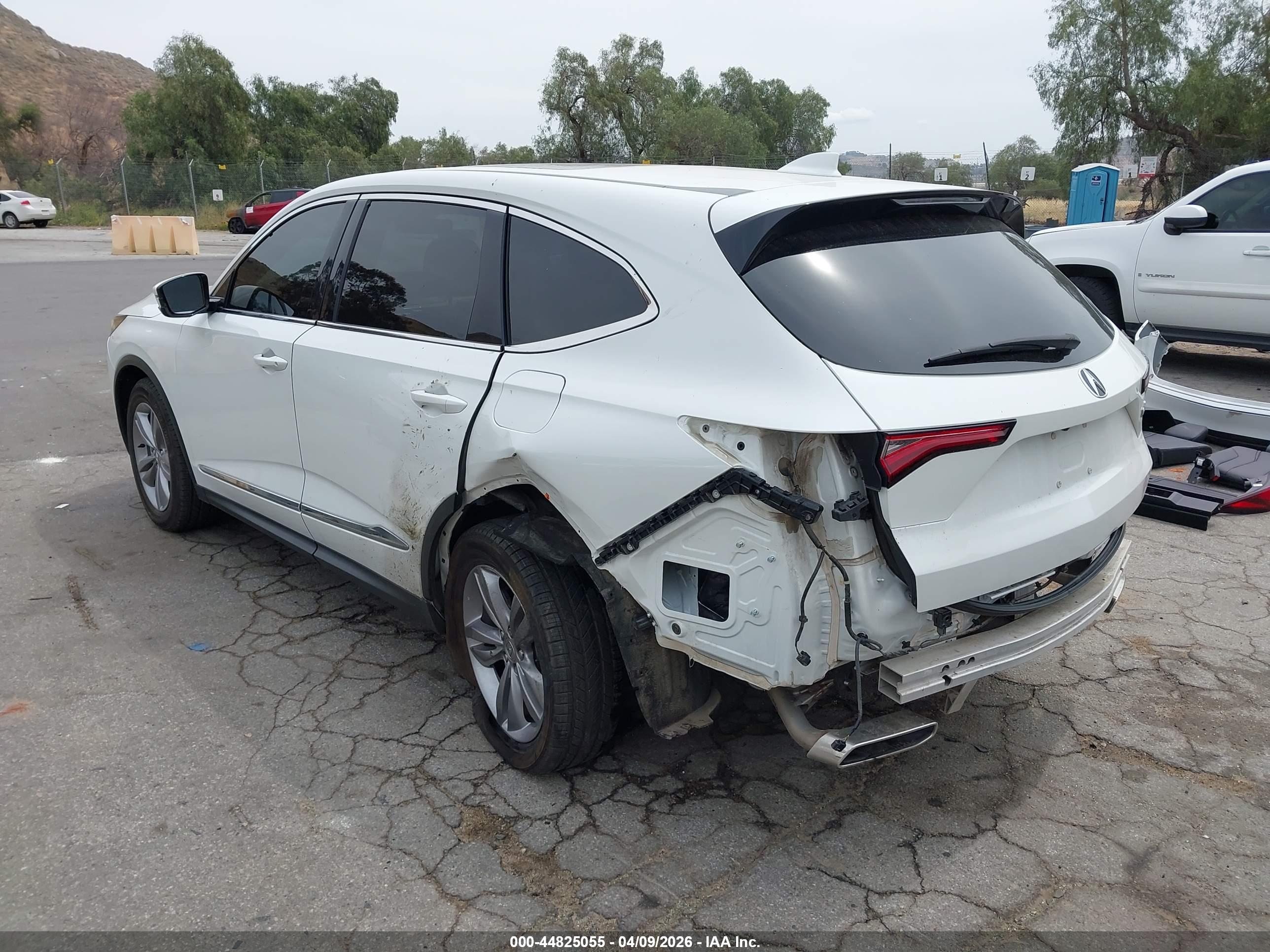 ACURA MDX image 3