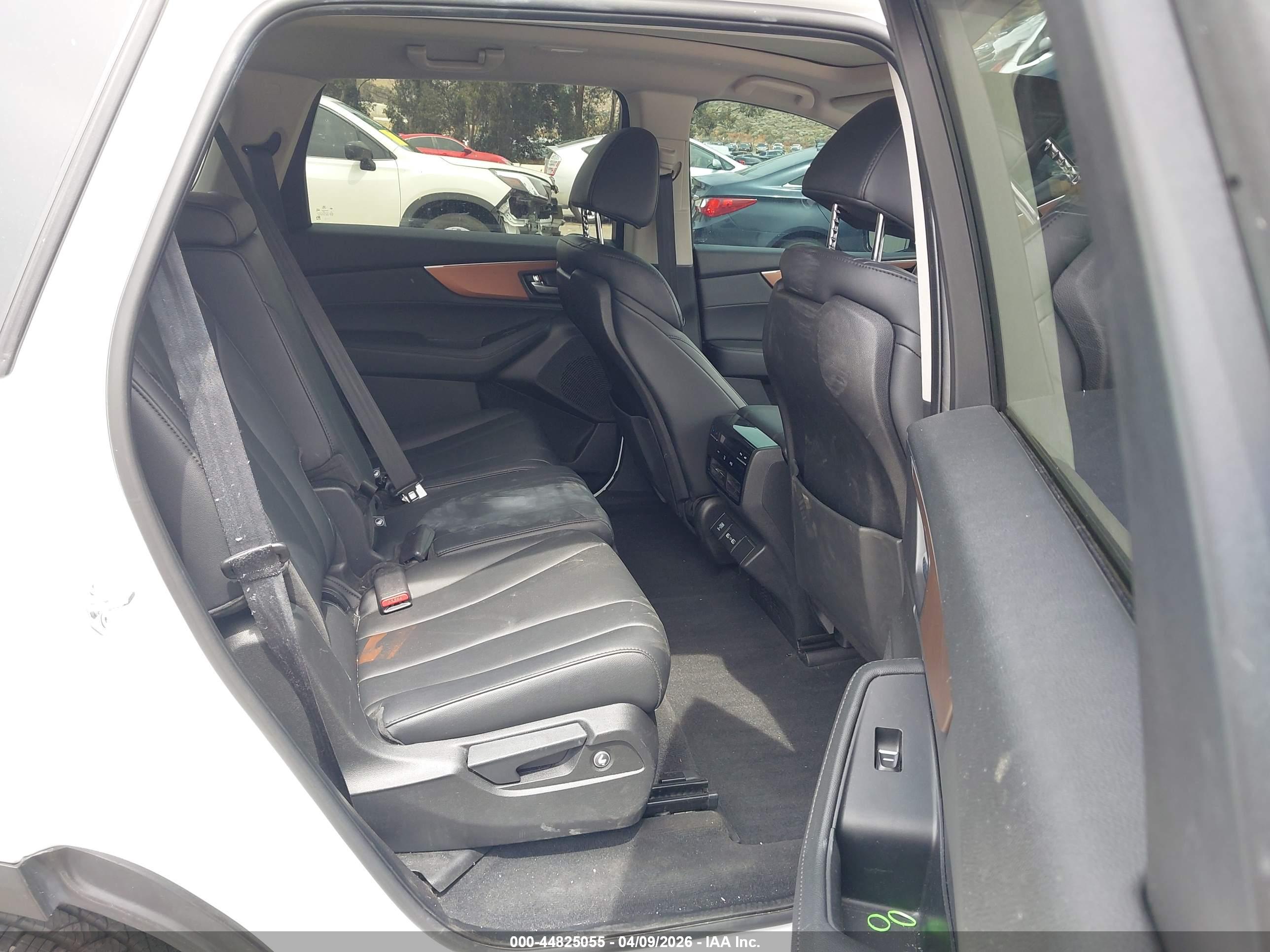 ACURA MDX image 8