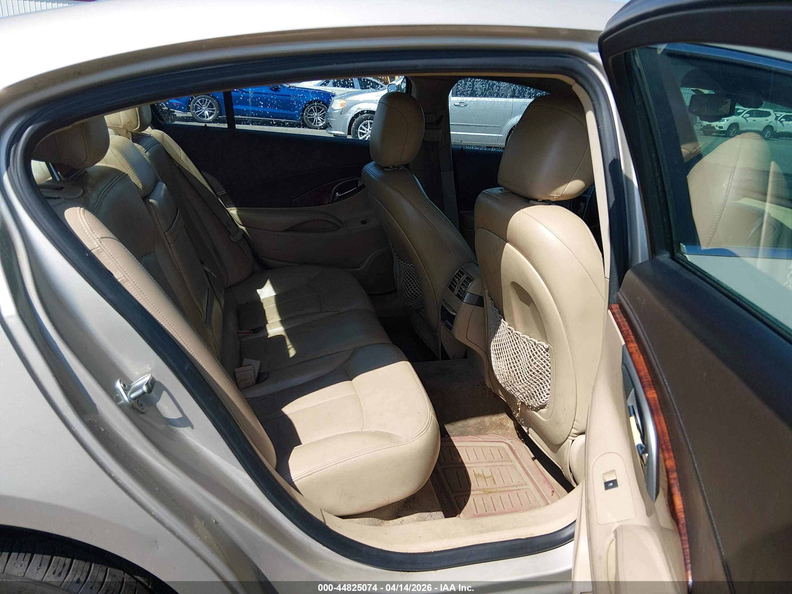 BUICK LACROSSE image 8