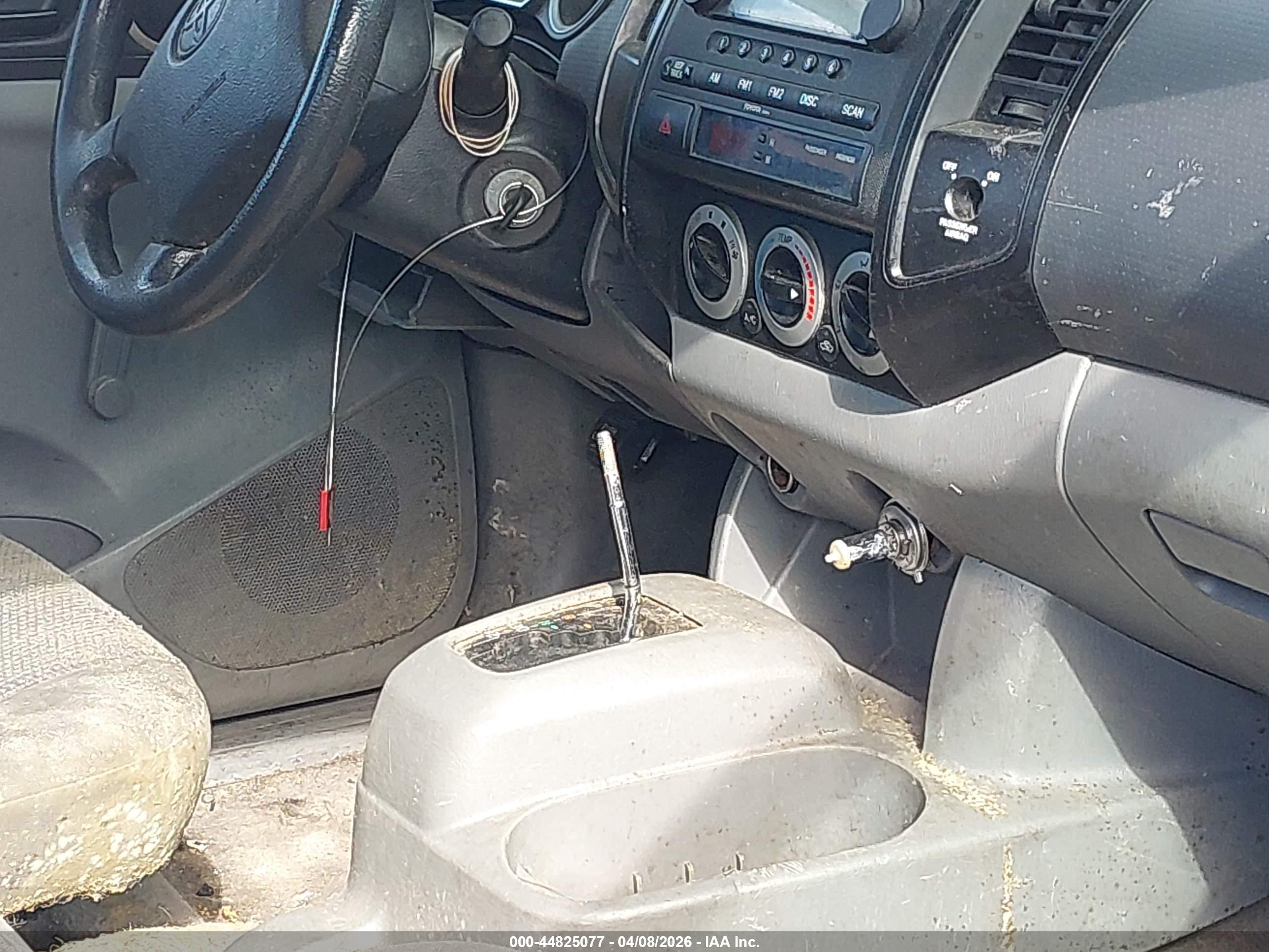 TOYOTA TACOMA image 11
