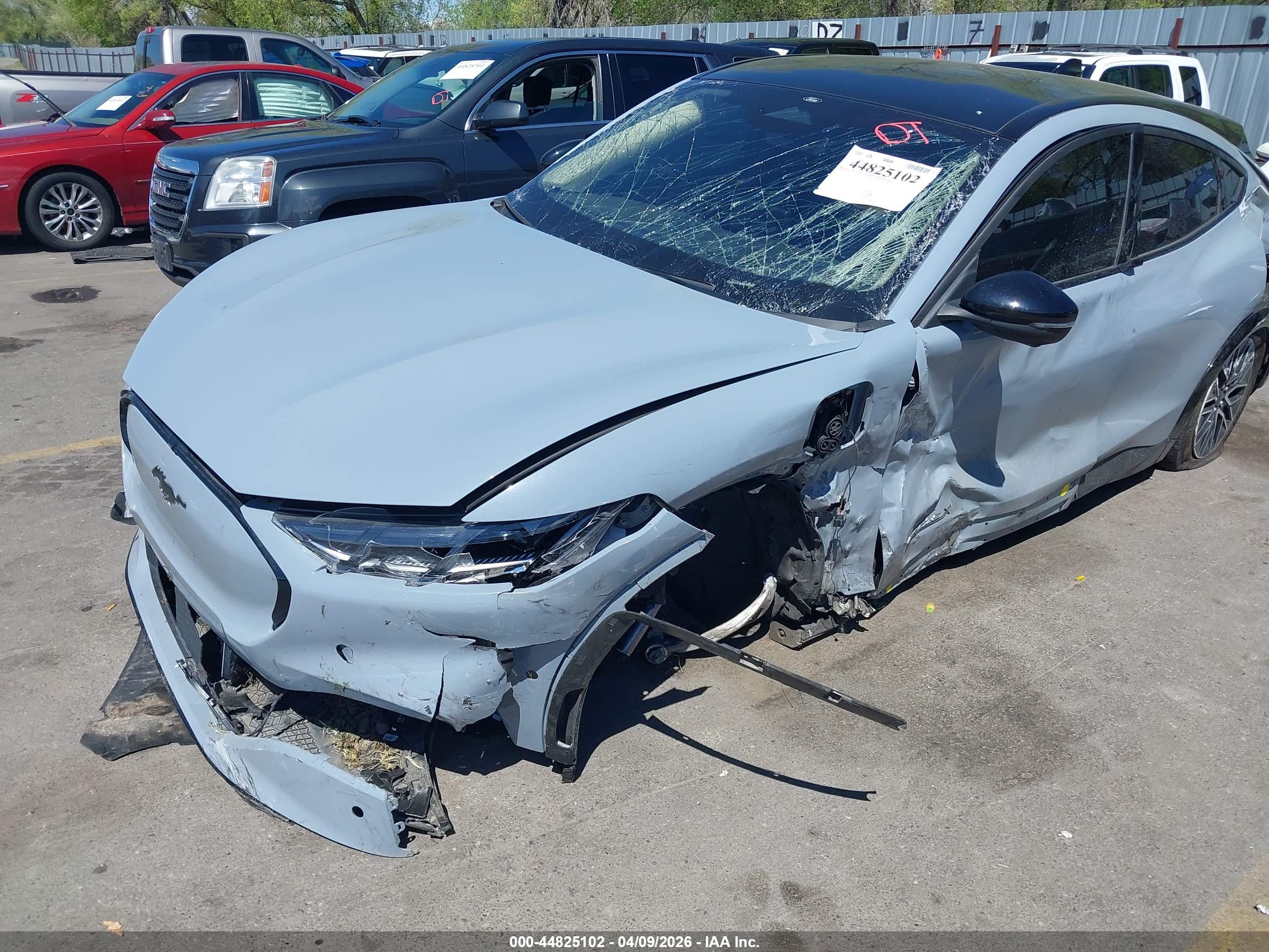 FORD MUSTANG image 6