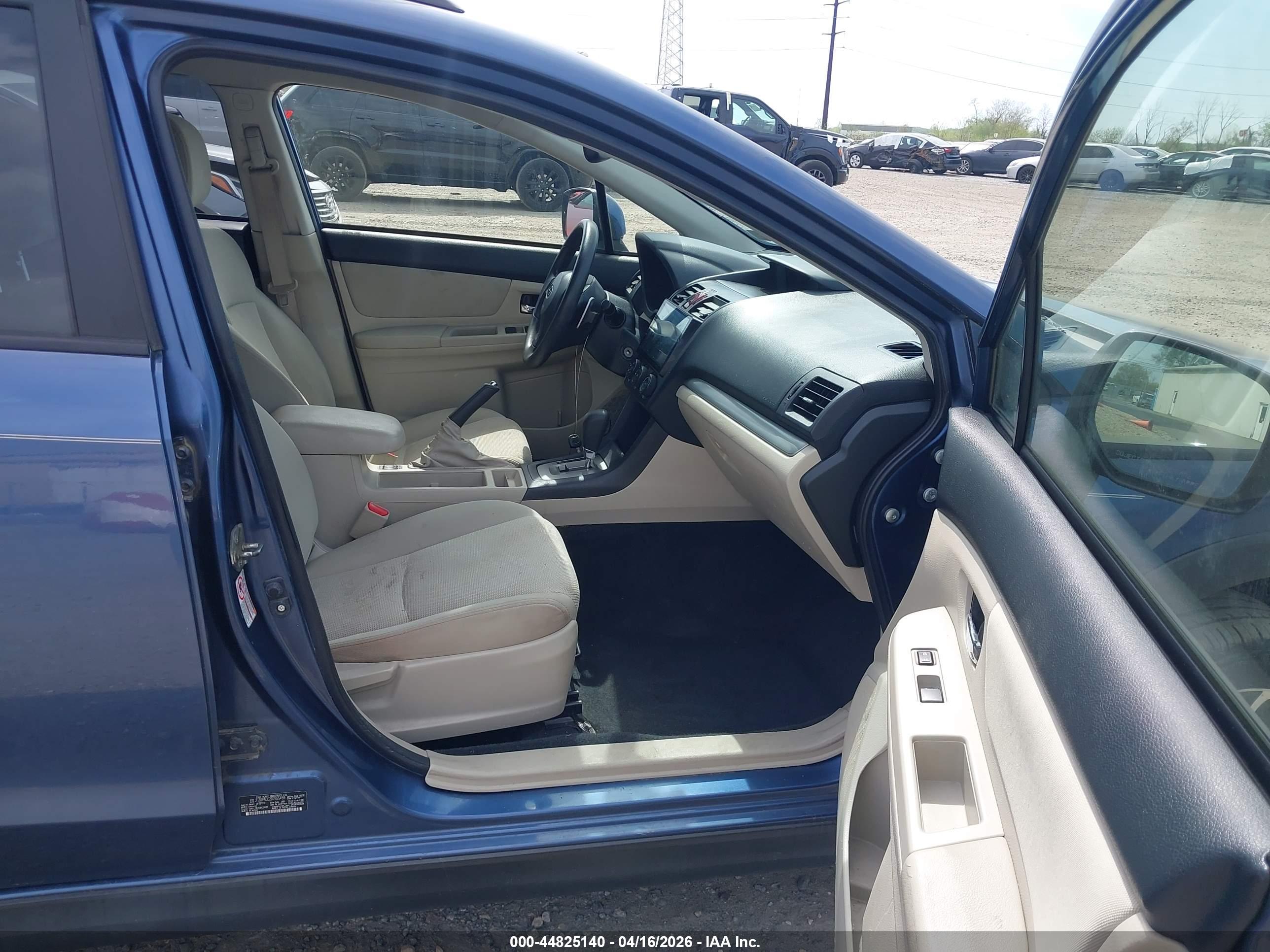 SUBARU XV image 5