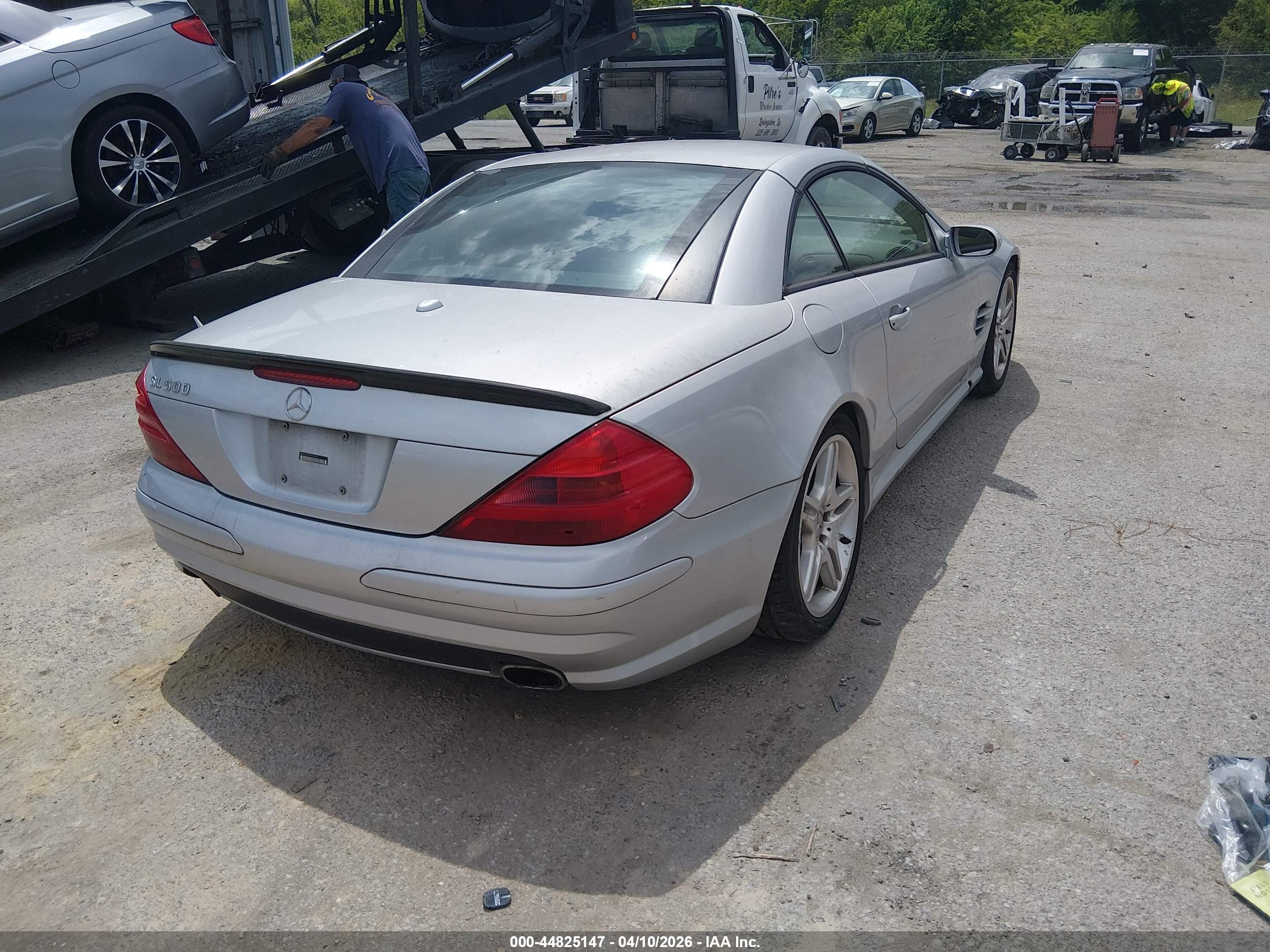 MERCEDES-BENZ SL image 4