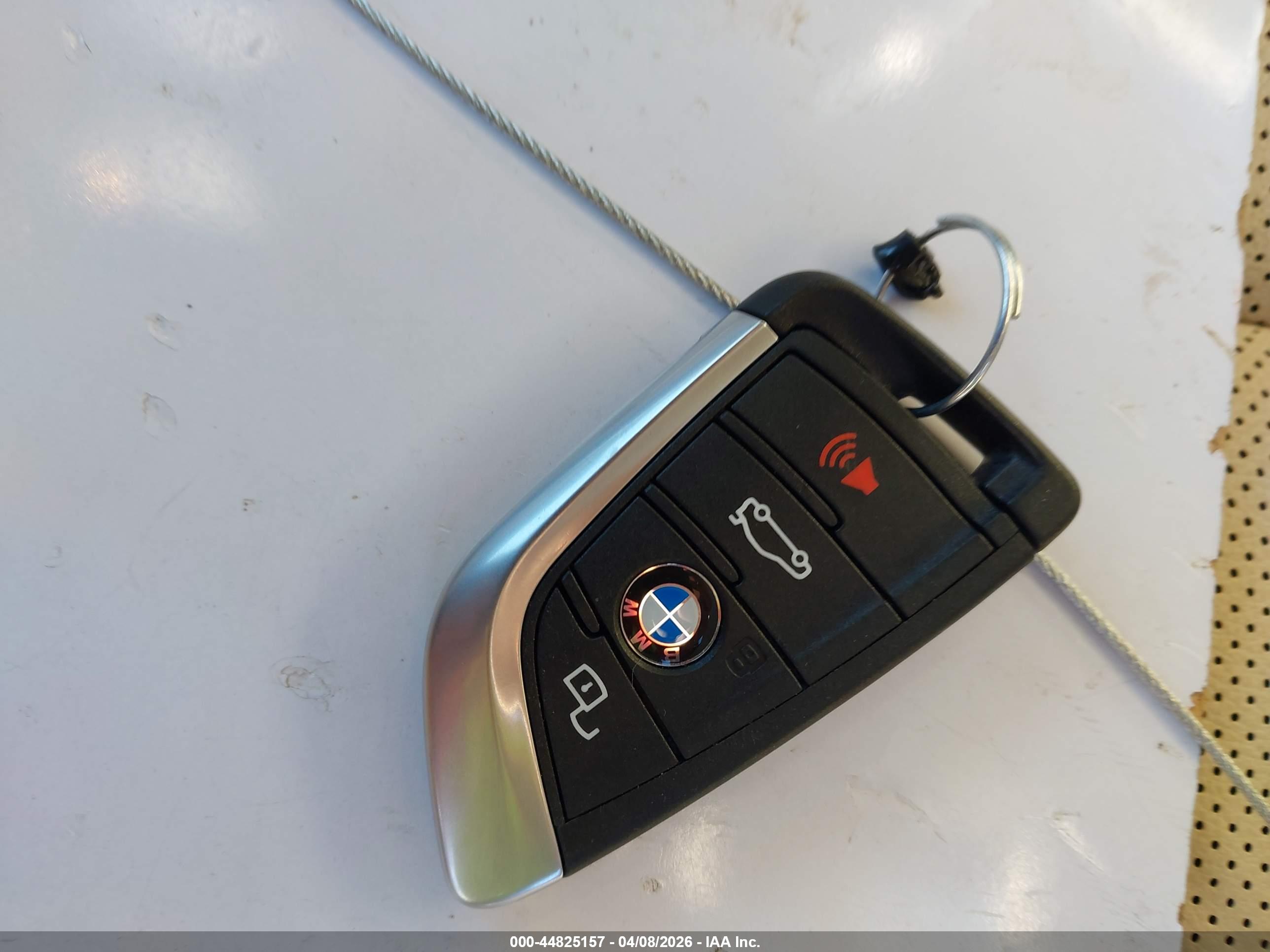 BMW 330I image 11