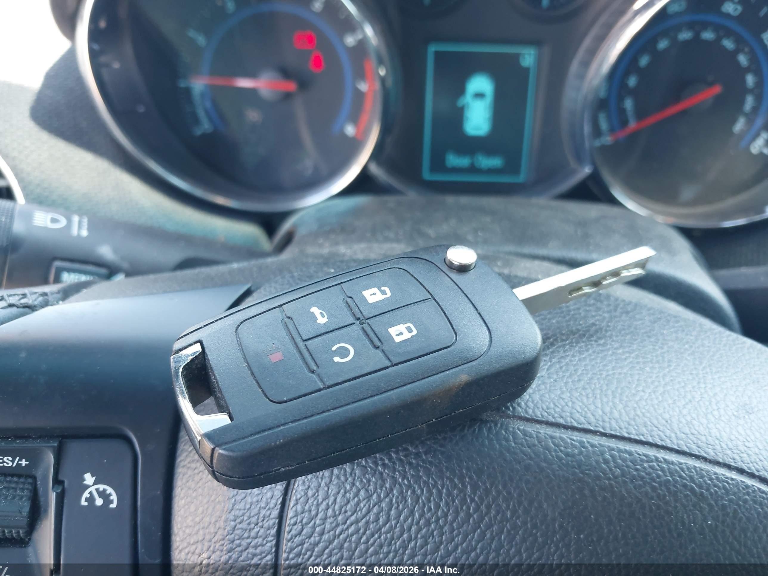 CHEVROLET CRUZE image 11