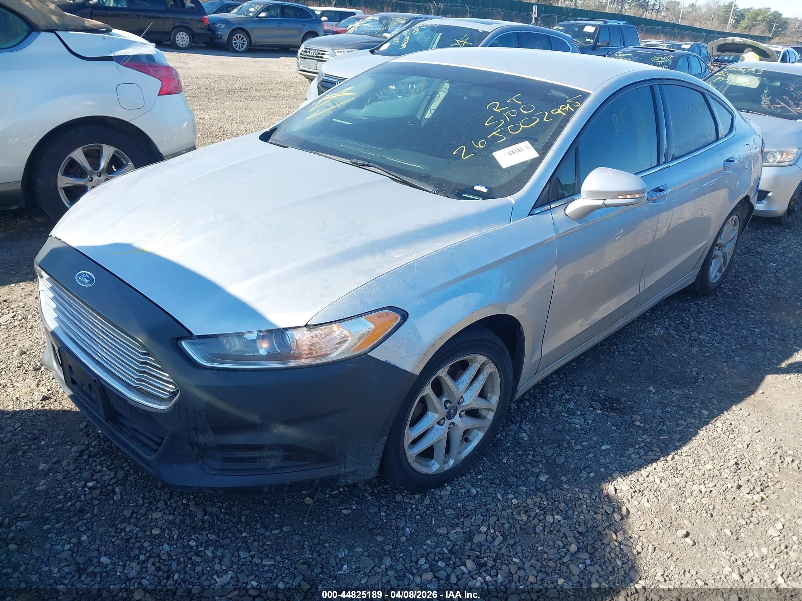 FORD FUSION image 2
