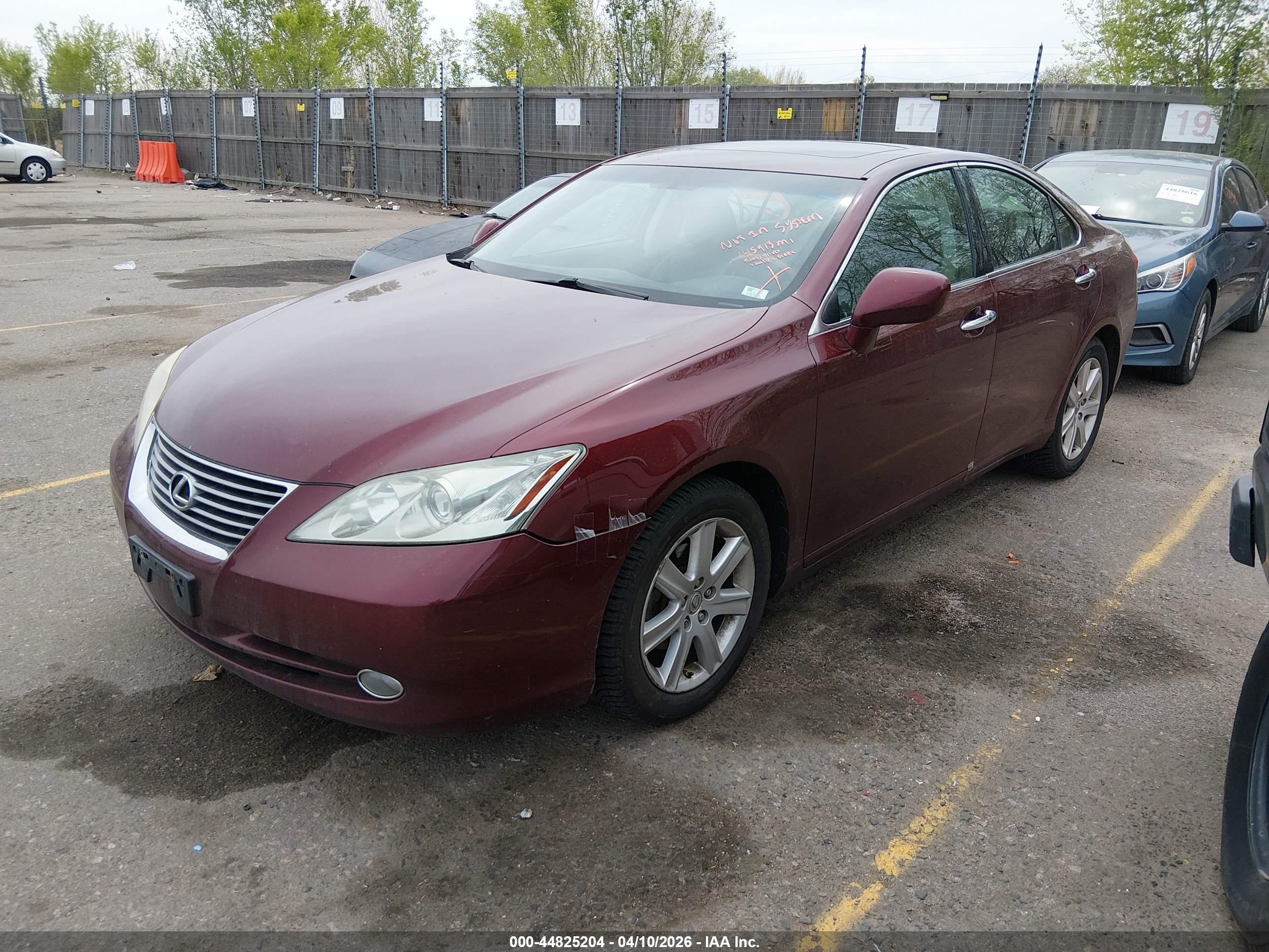 LEXUS ES image 2