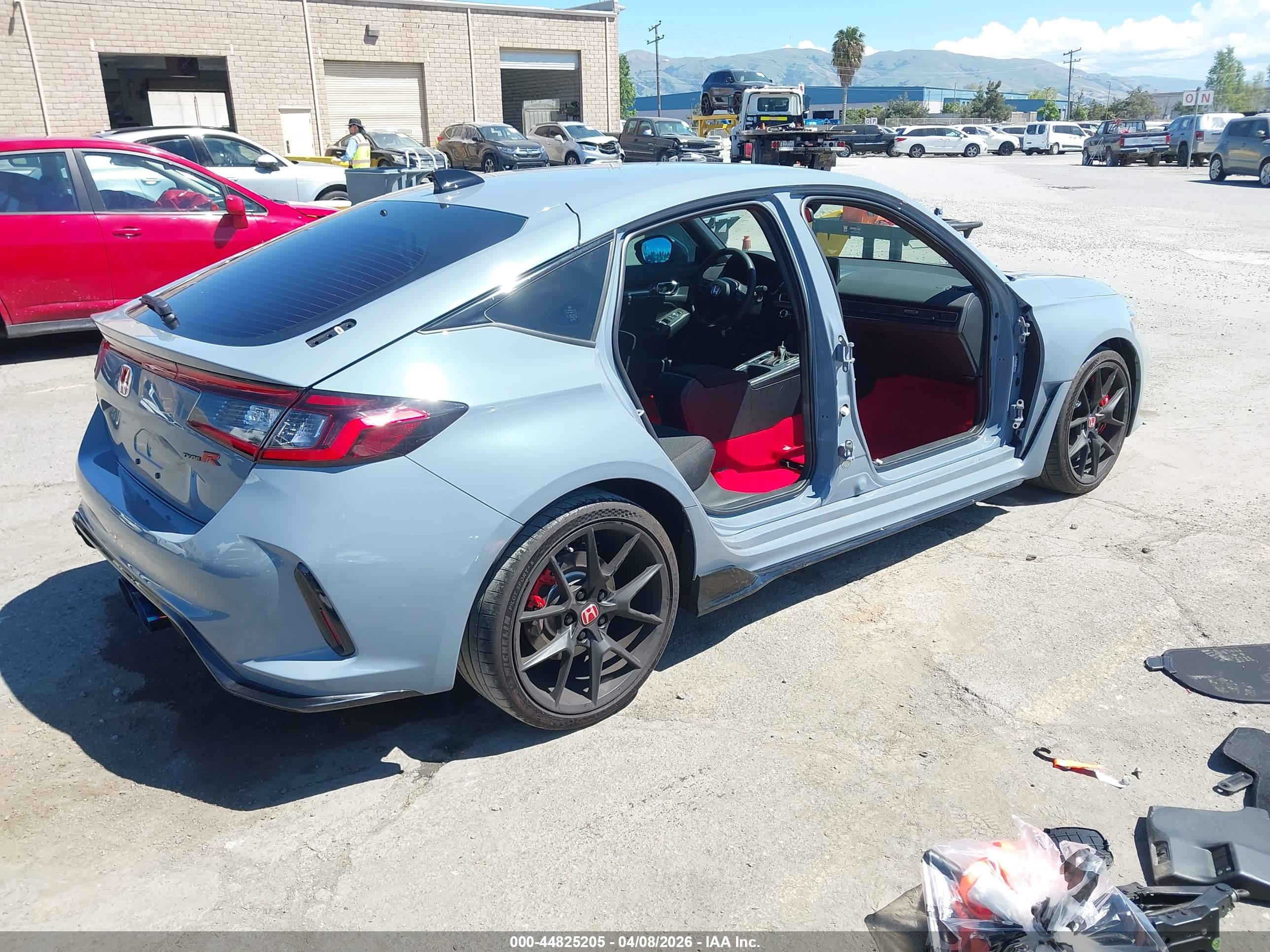 HONDA CIVIC image 4