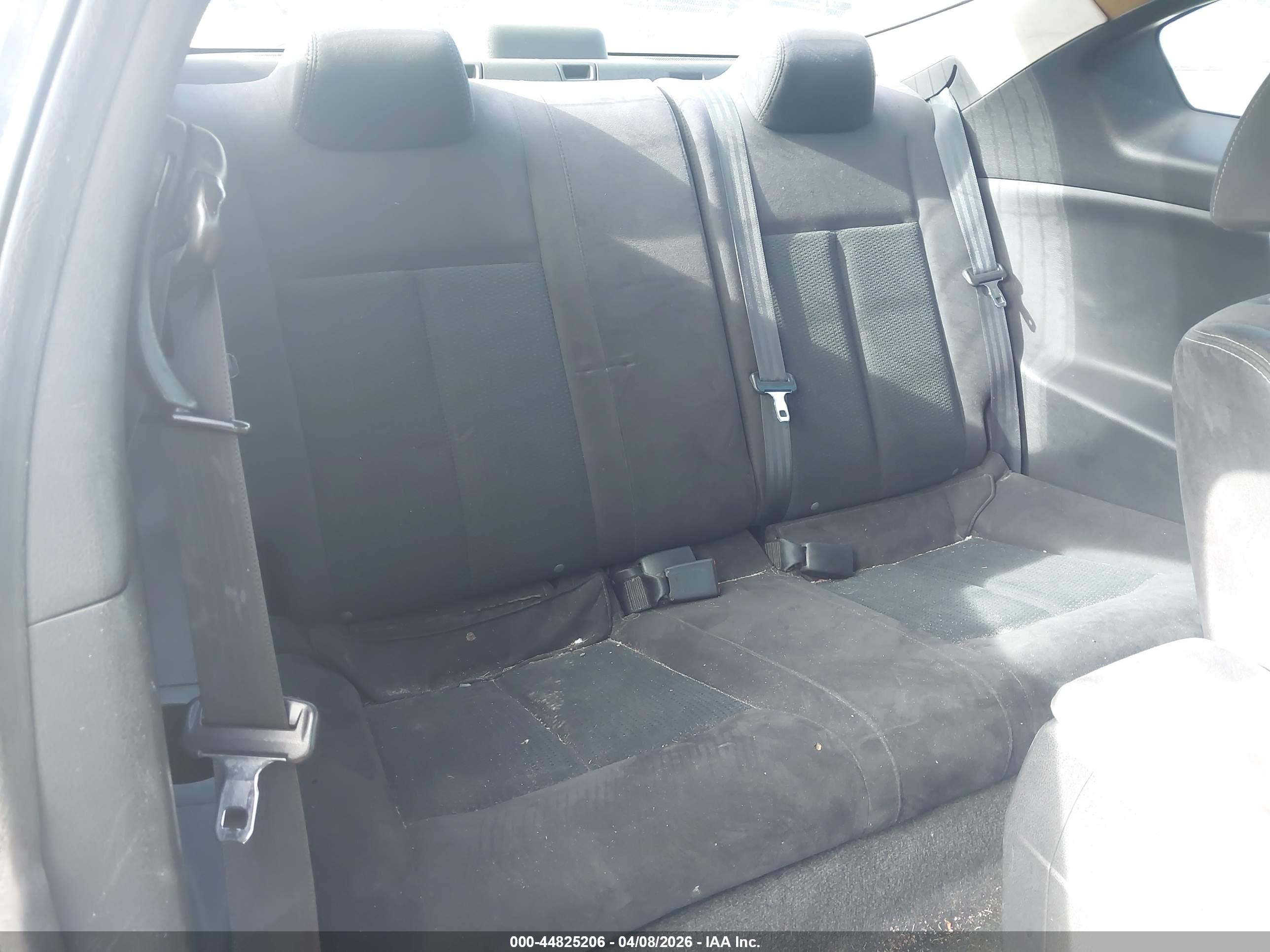 NISSAN ALTIMA image 8