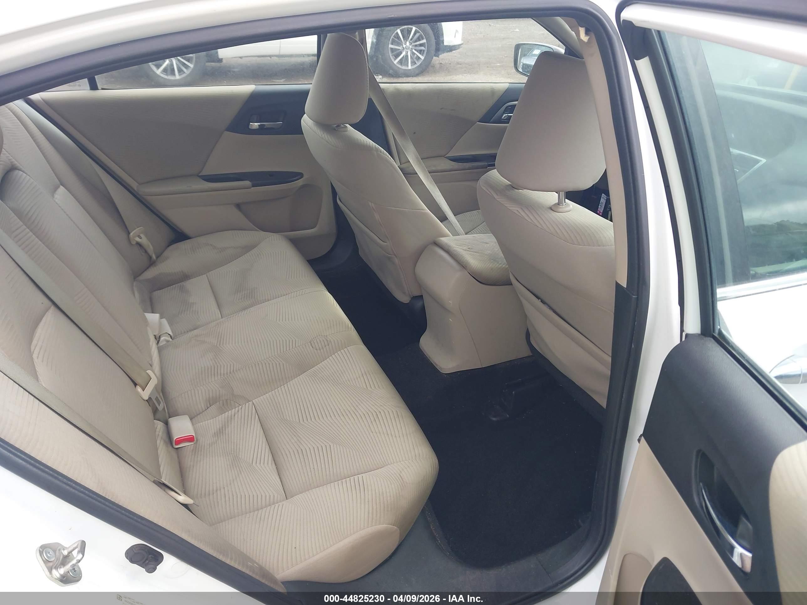 HONDA ACCORD image 8