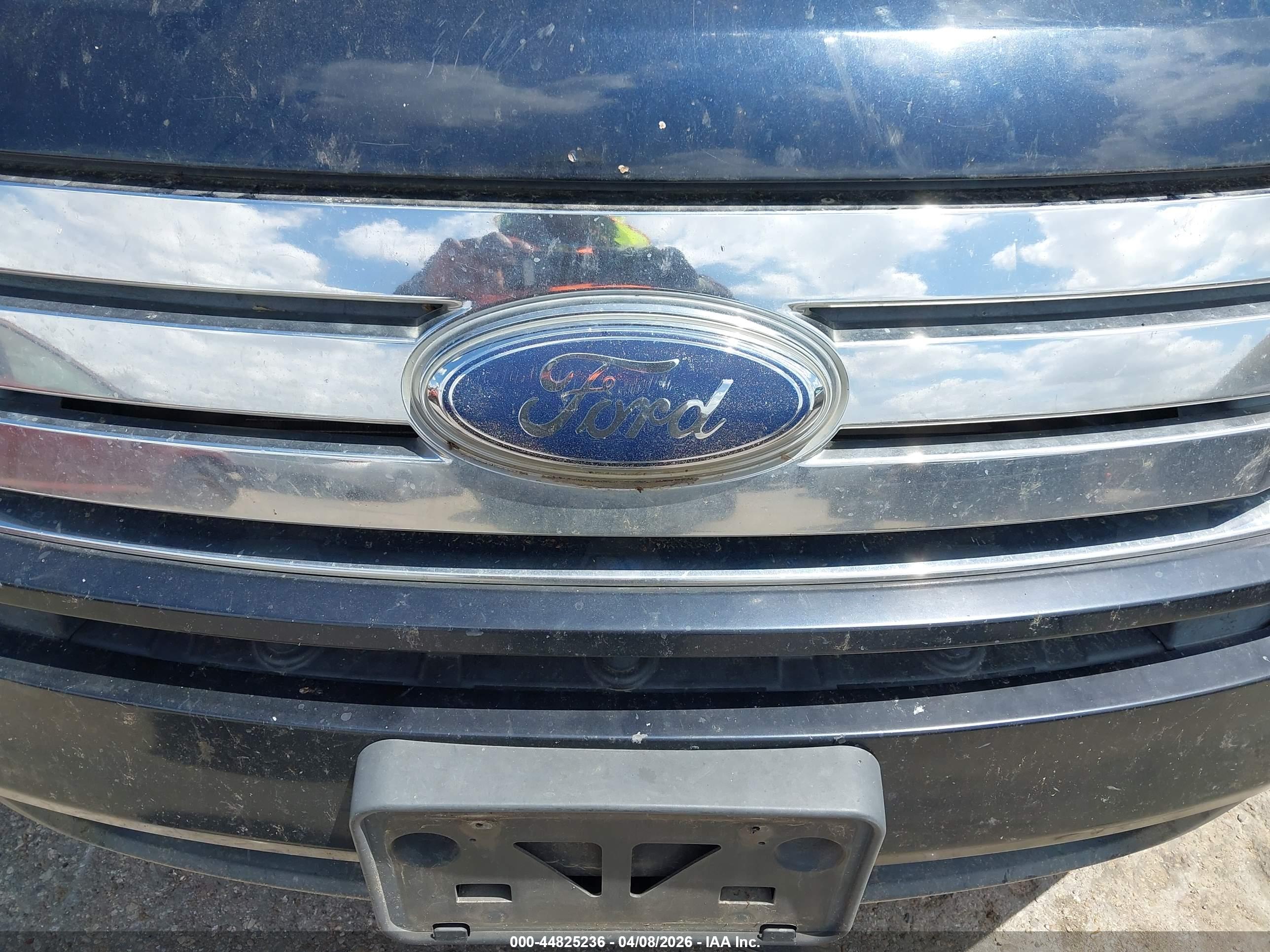 FORD EDGE image 6
