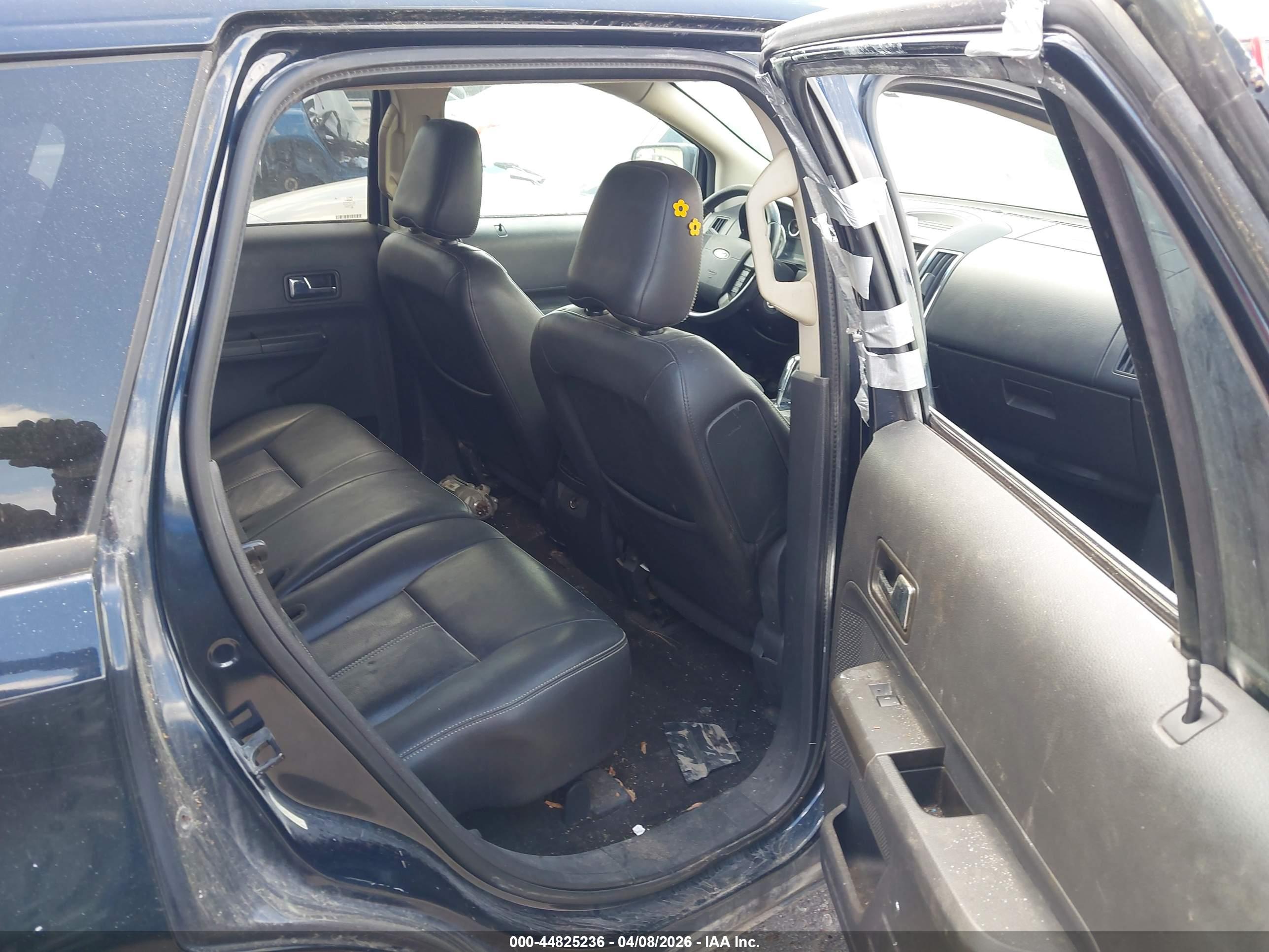 FORD EDGE image 8