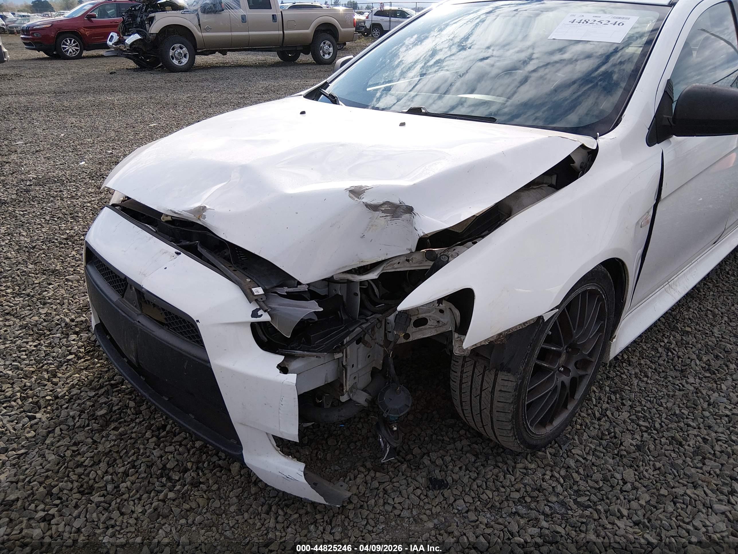 MITSUBISHI LANCER image 6