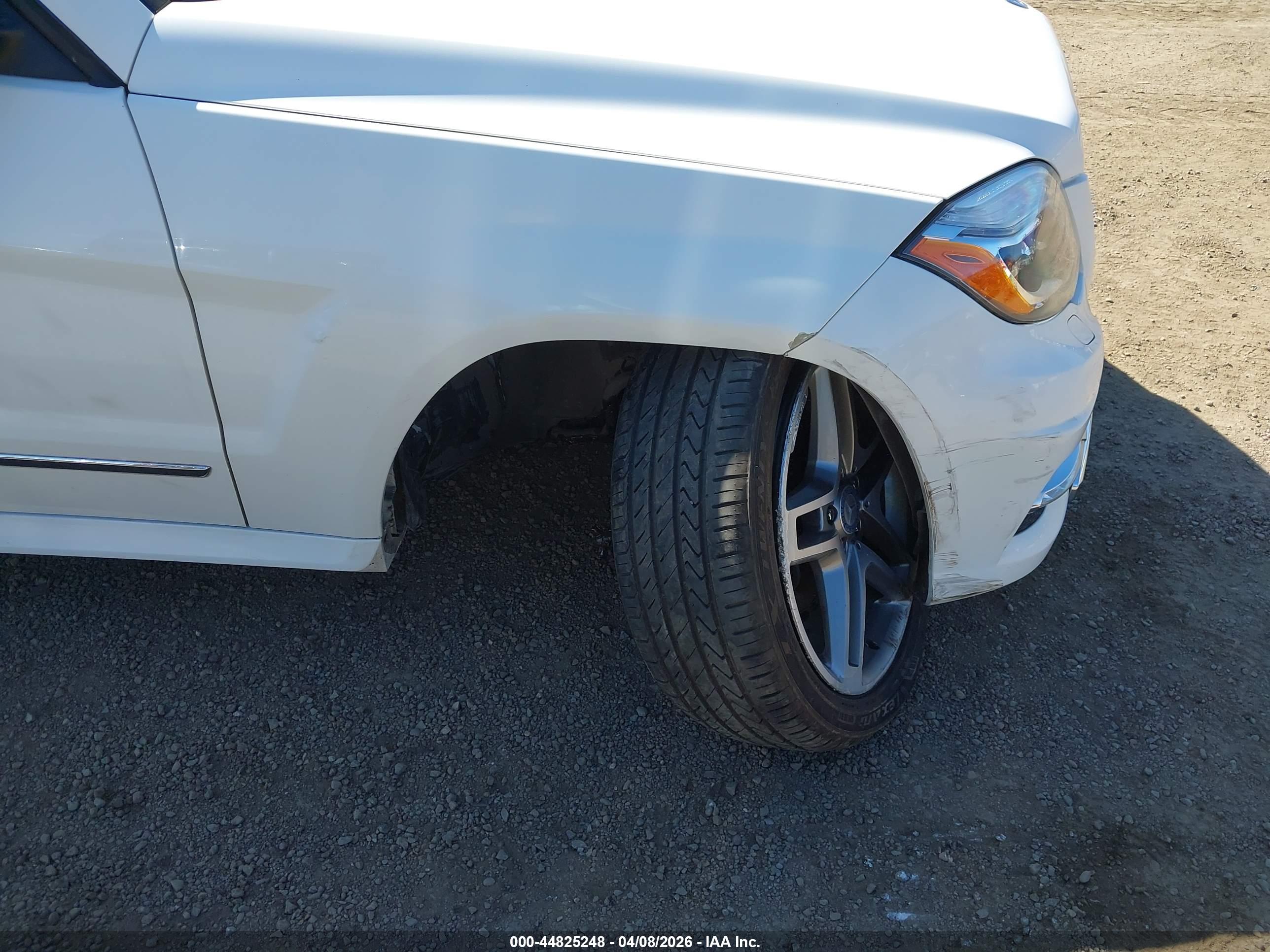 MERCEDES-BENZ GLK image 6