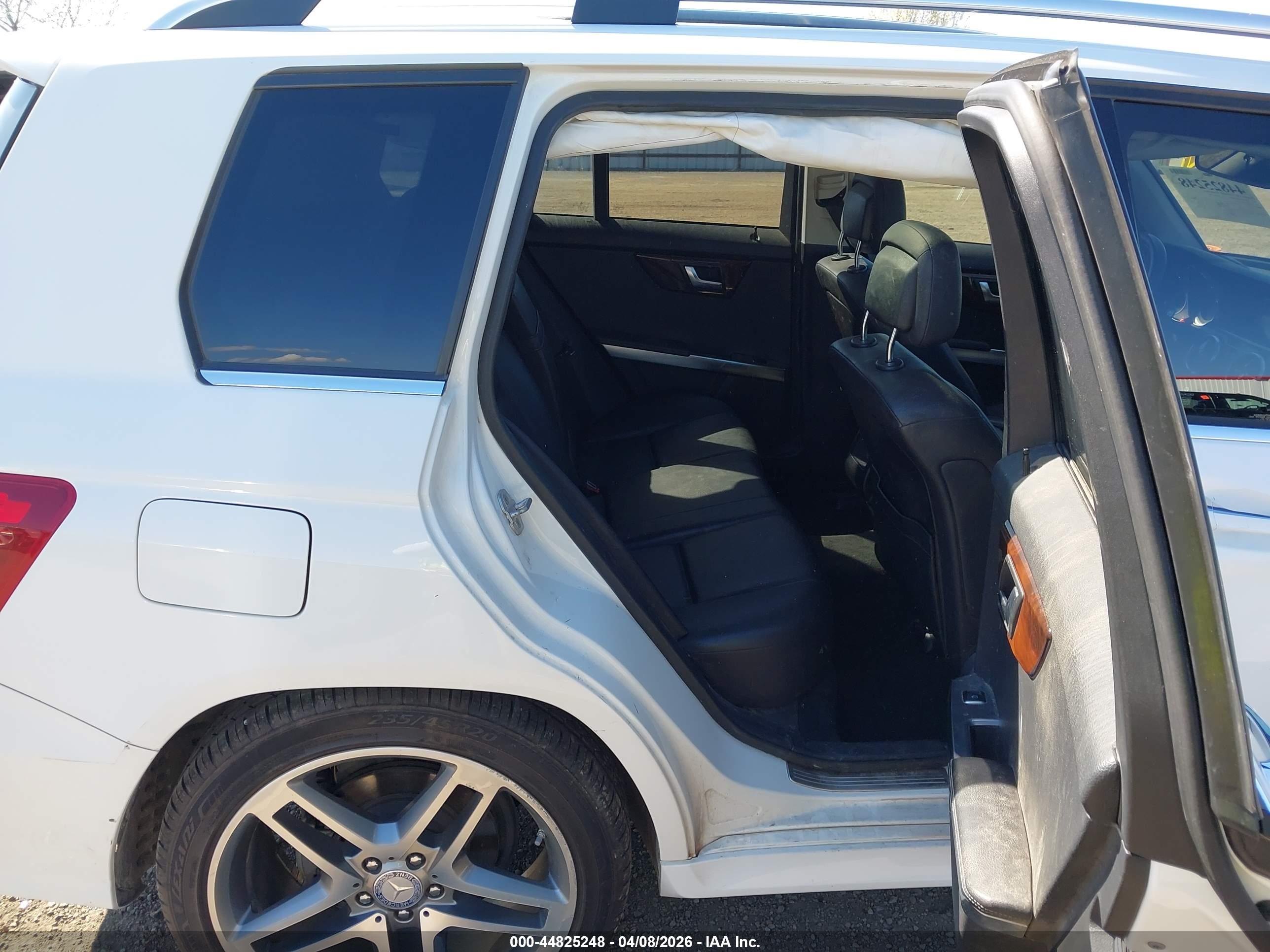 MERCEDES-BENZ GLK image 8