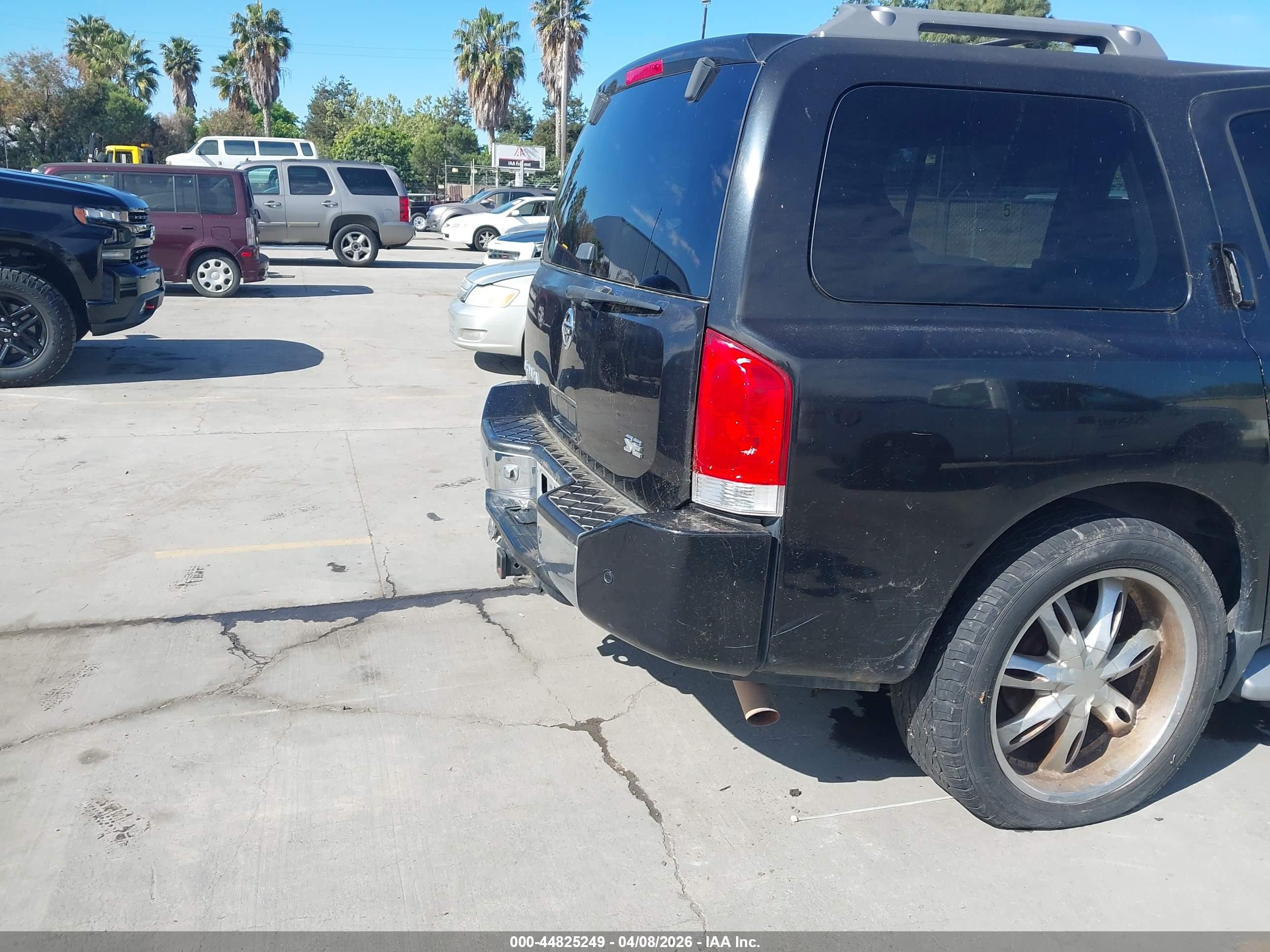 NISSAN ARMADA image 6