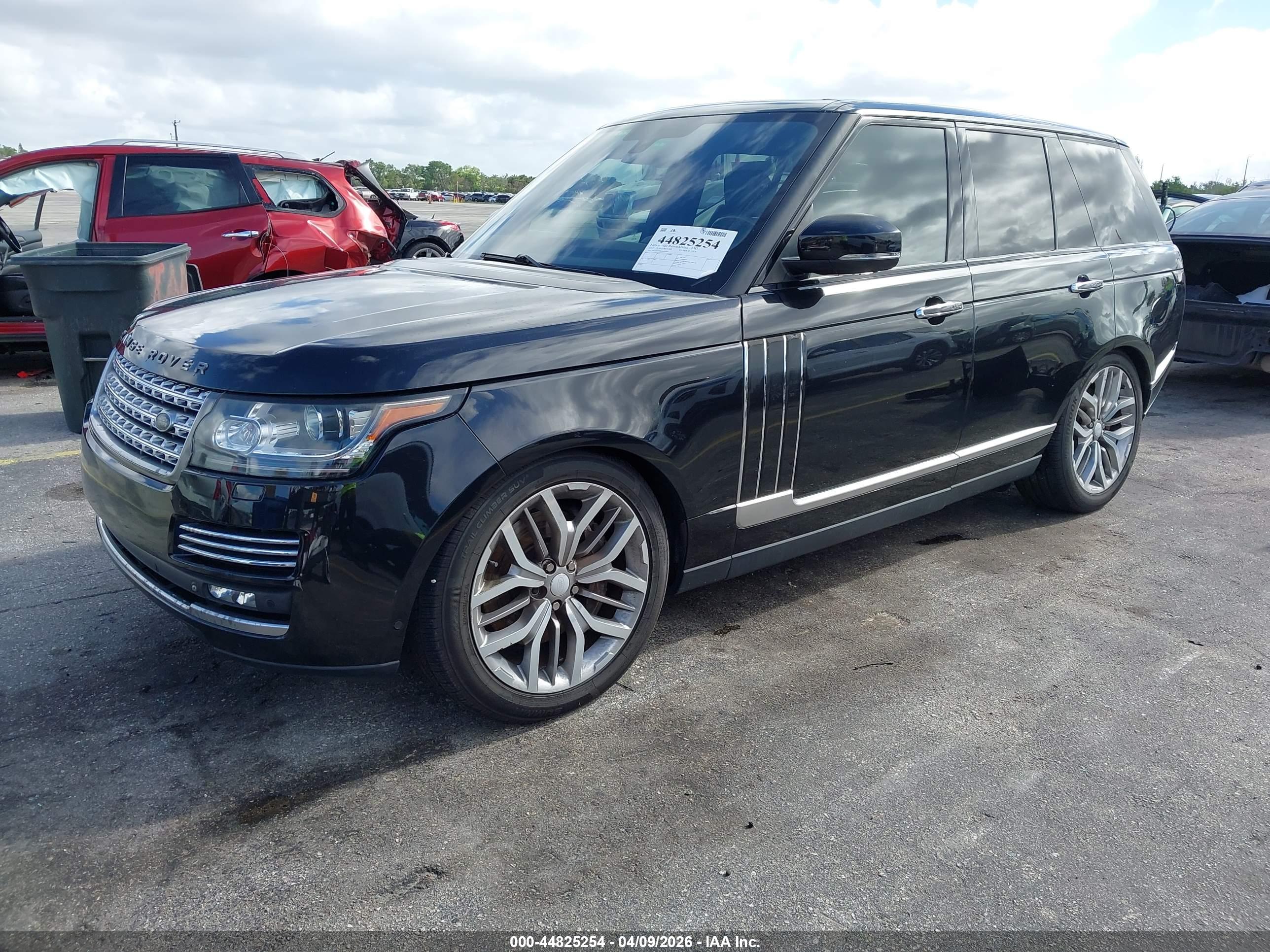 LAND ROVER image 2
