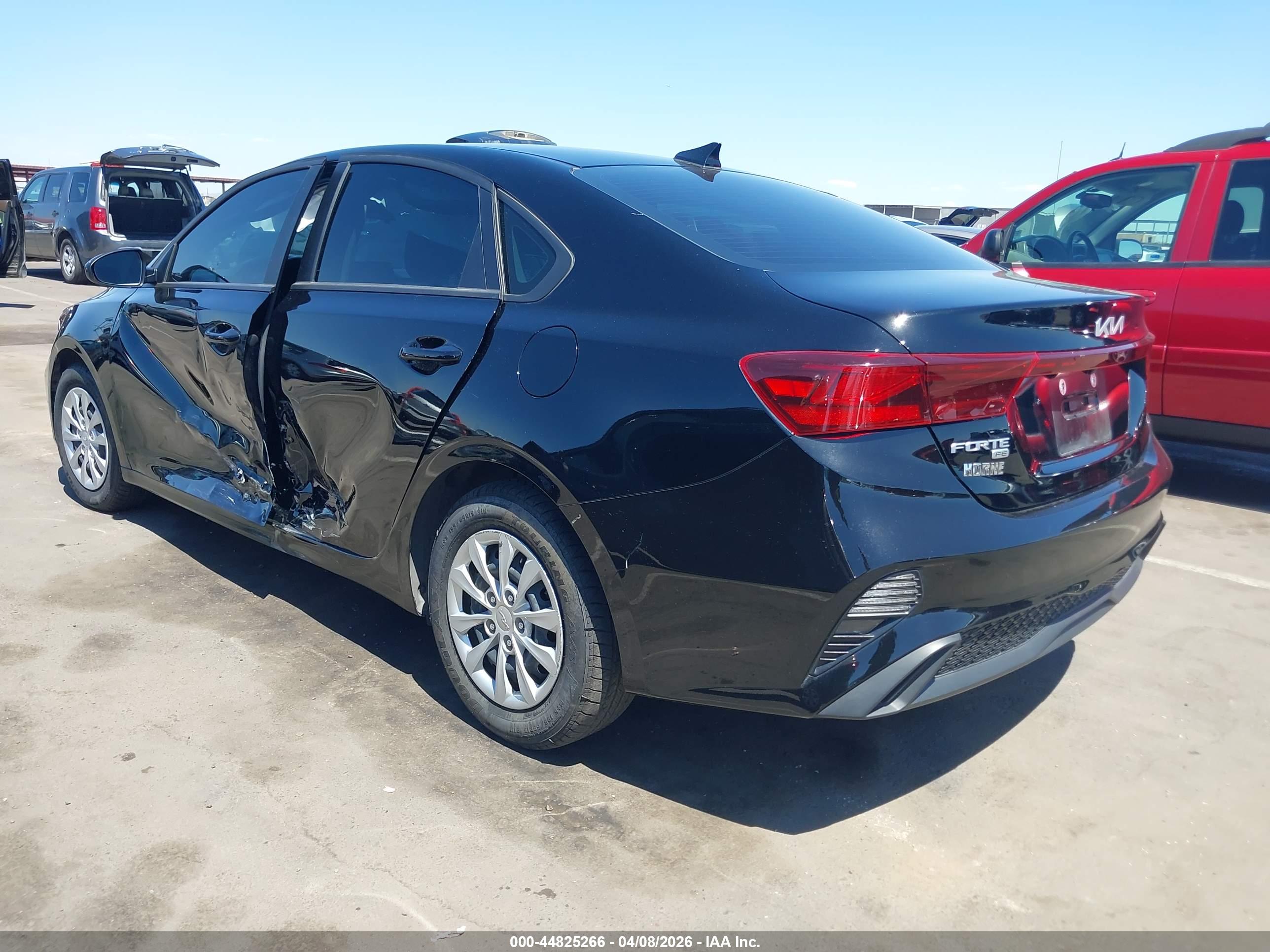 KIA FORTE image 3