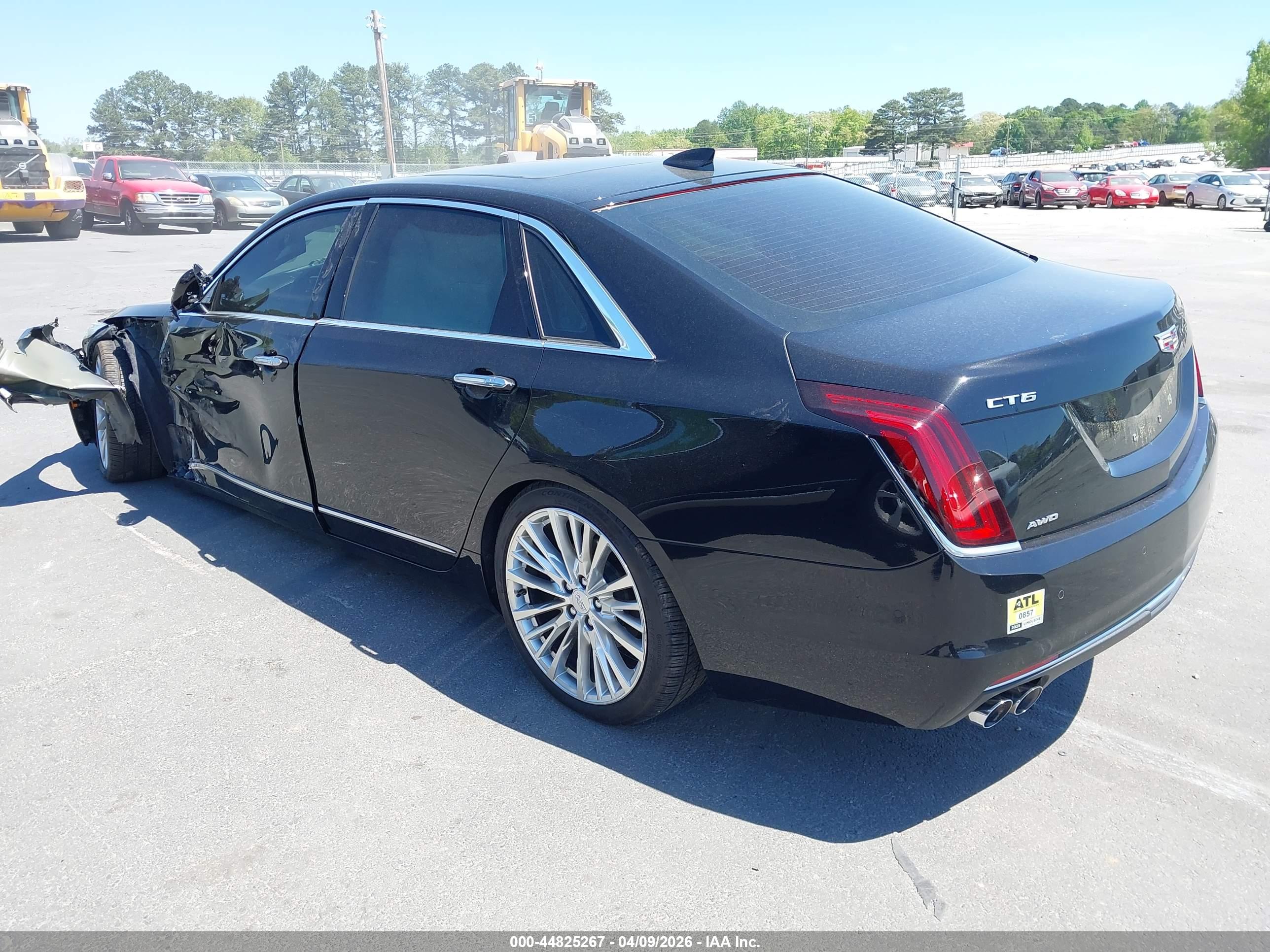 CADILLAC CT6 image 3