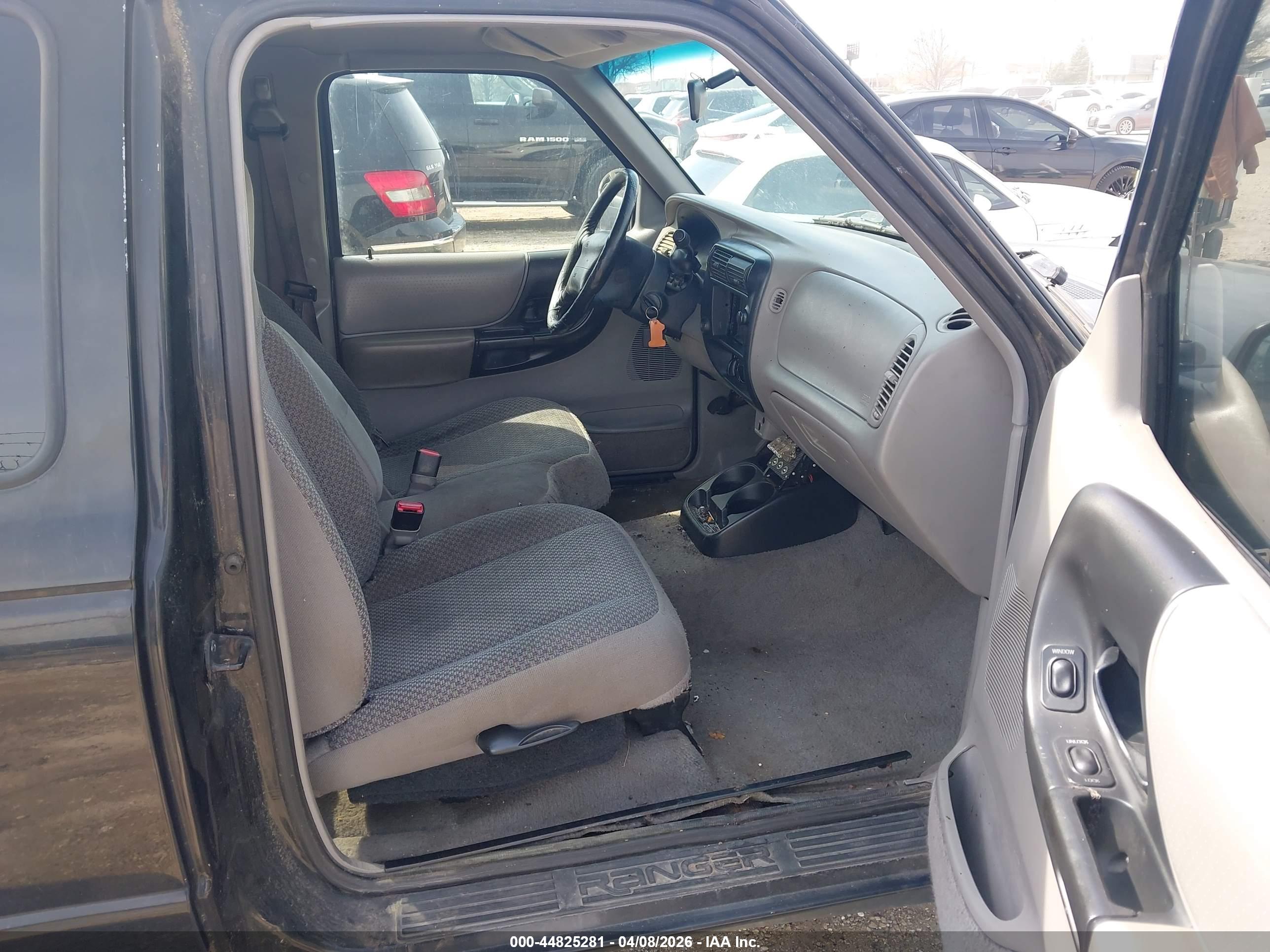 FORD RANGER image 5