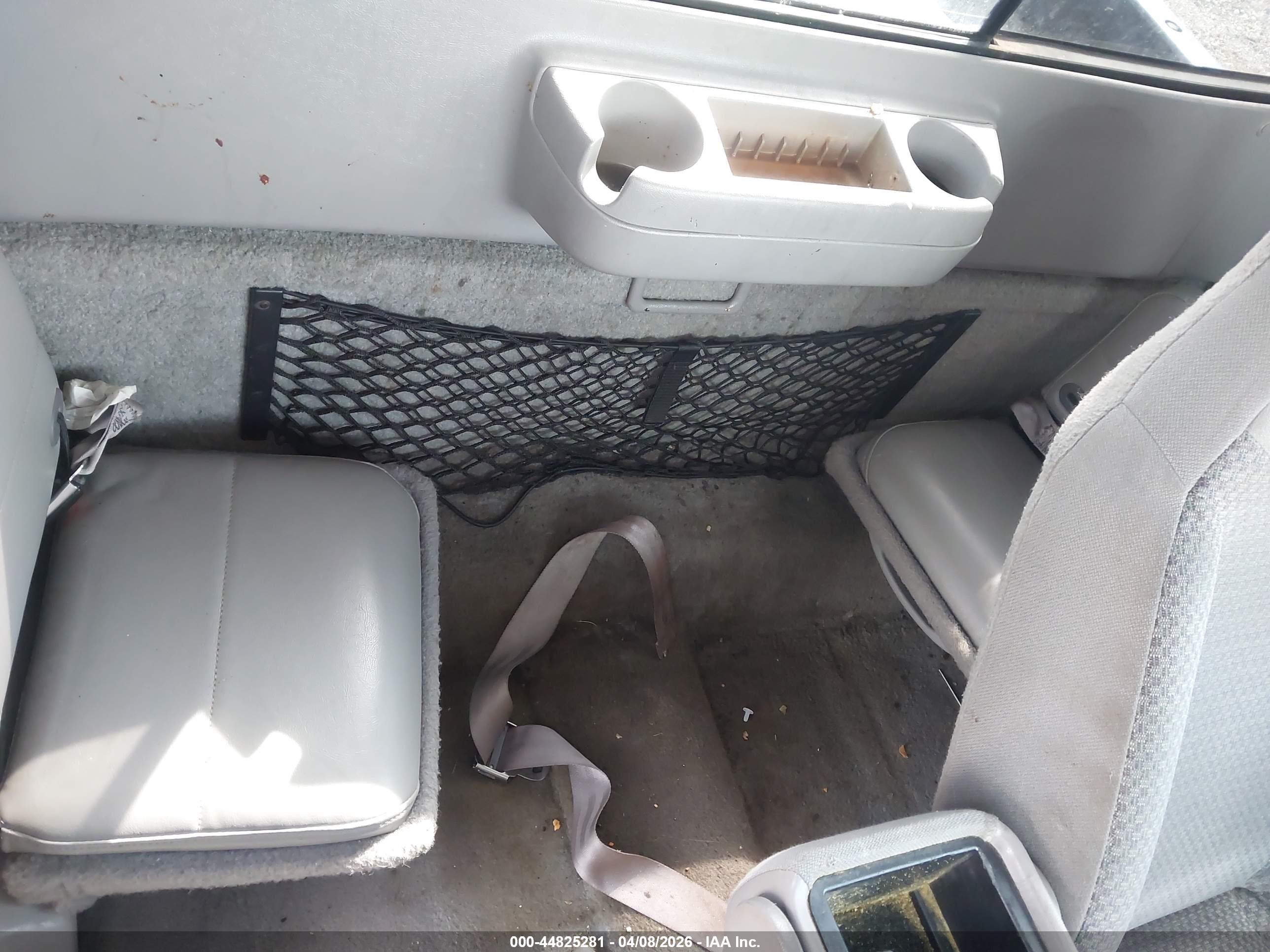 FORD RANGER image 8