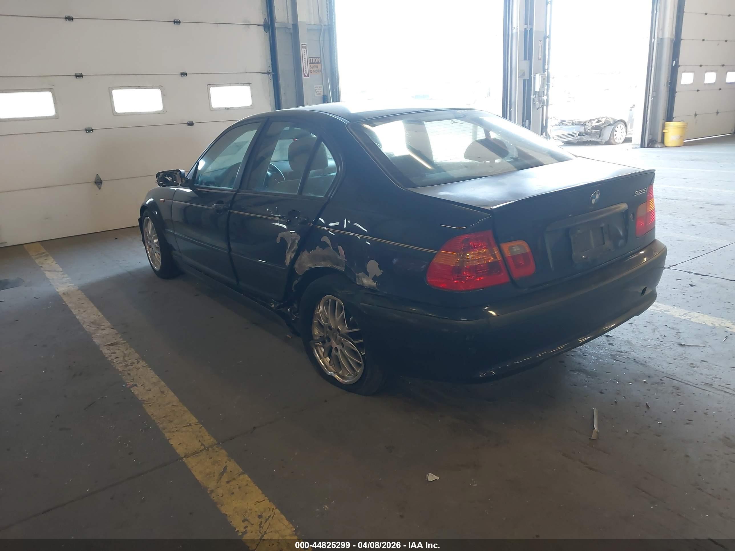 BMW 325I image 3