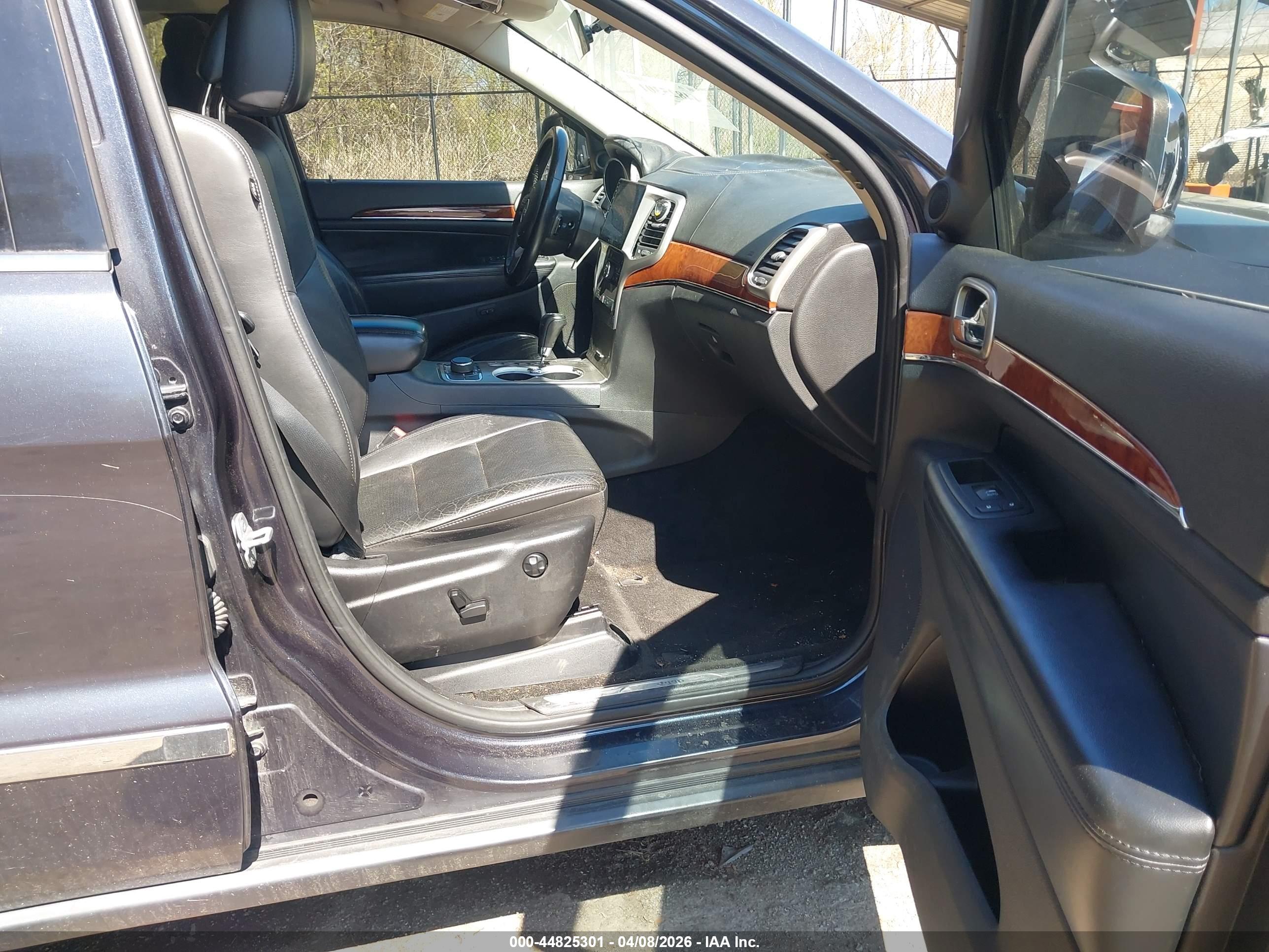 JEEP GRAND image 5
