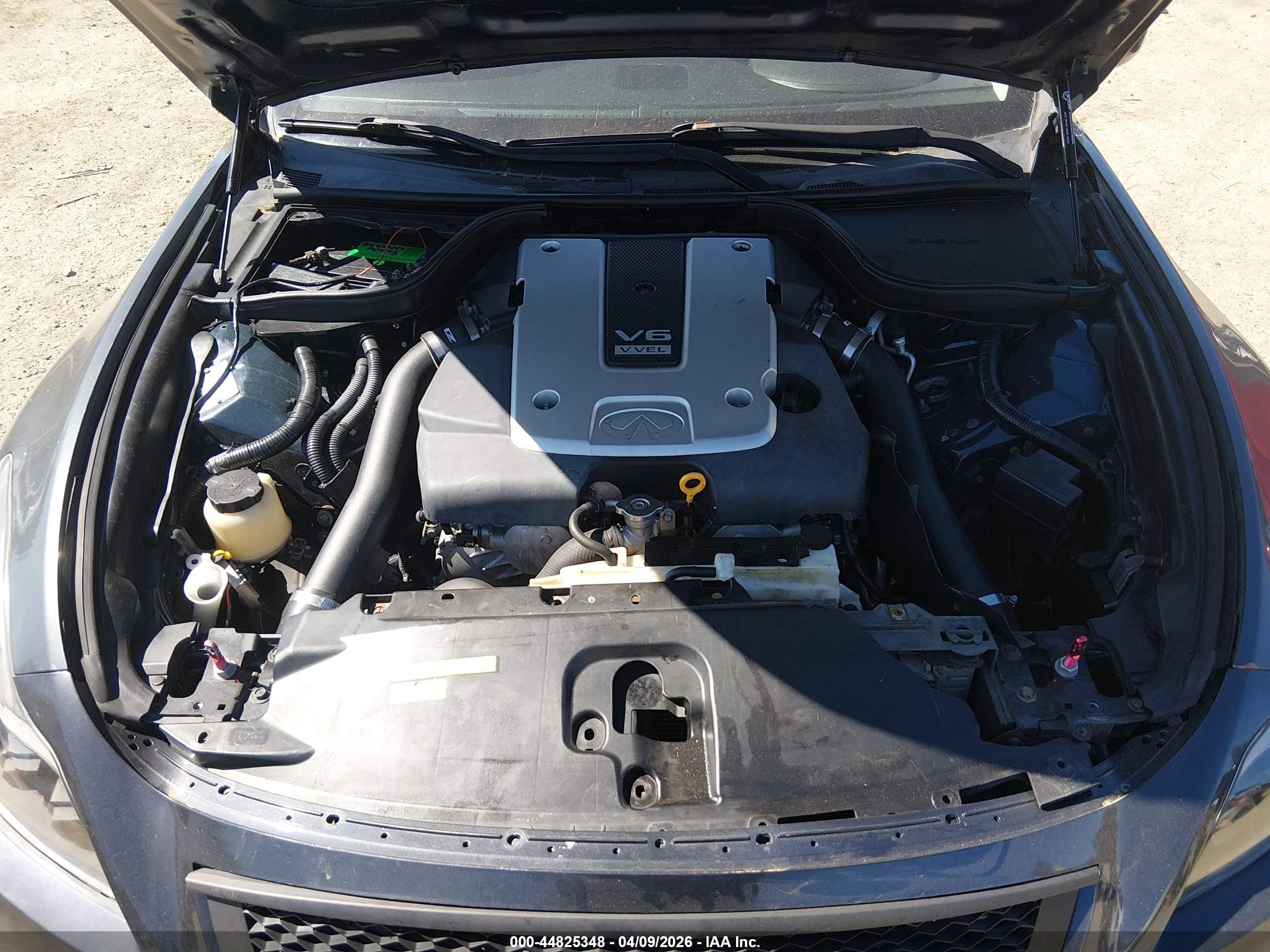 INFINITI G37 image 10