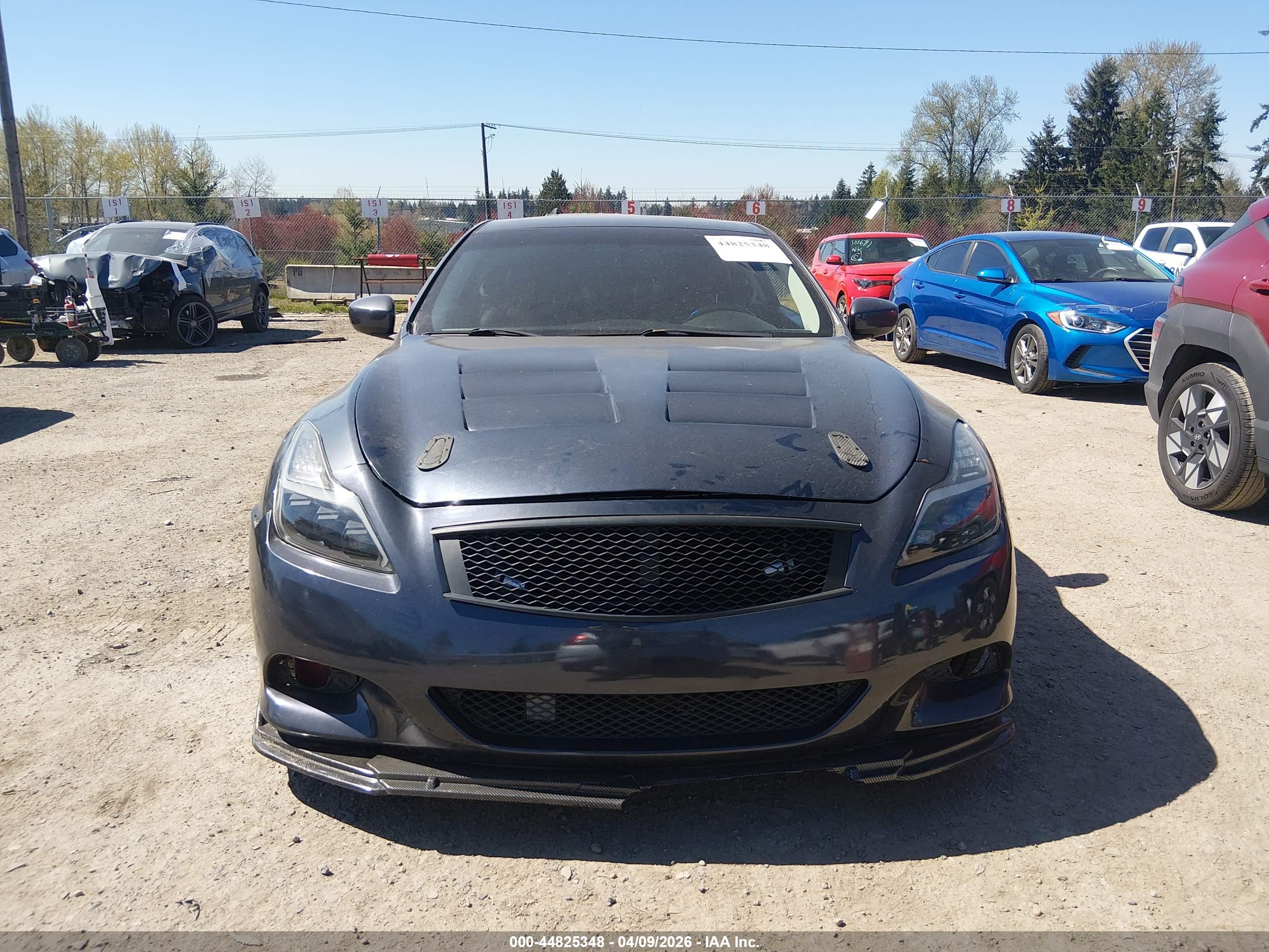 INFINITI G37 image 6