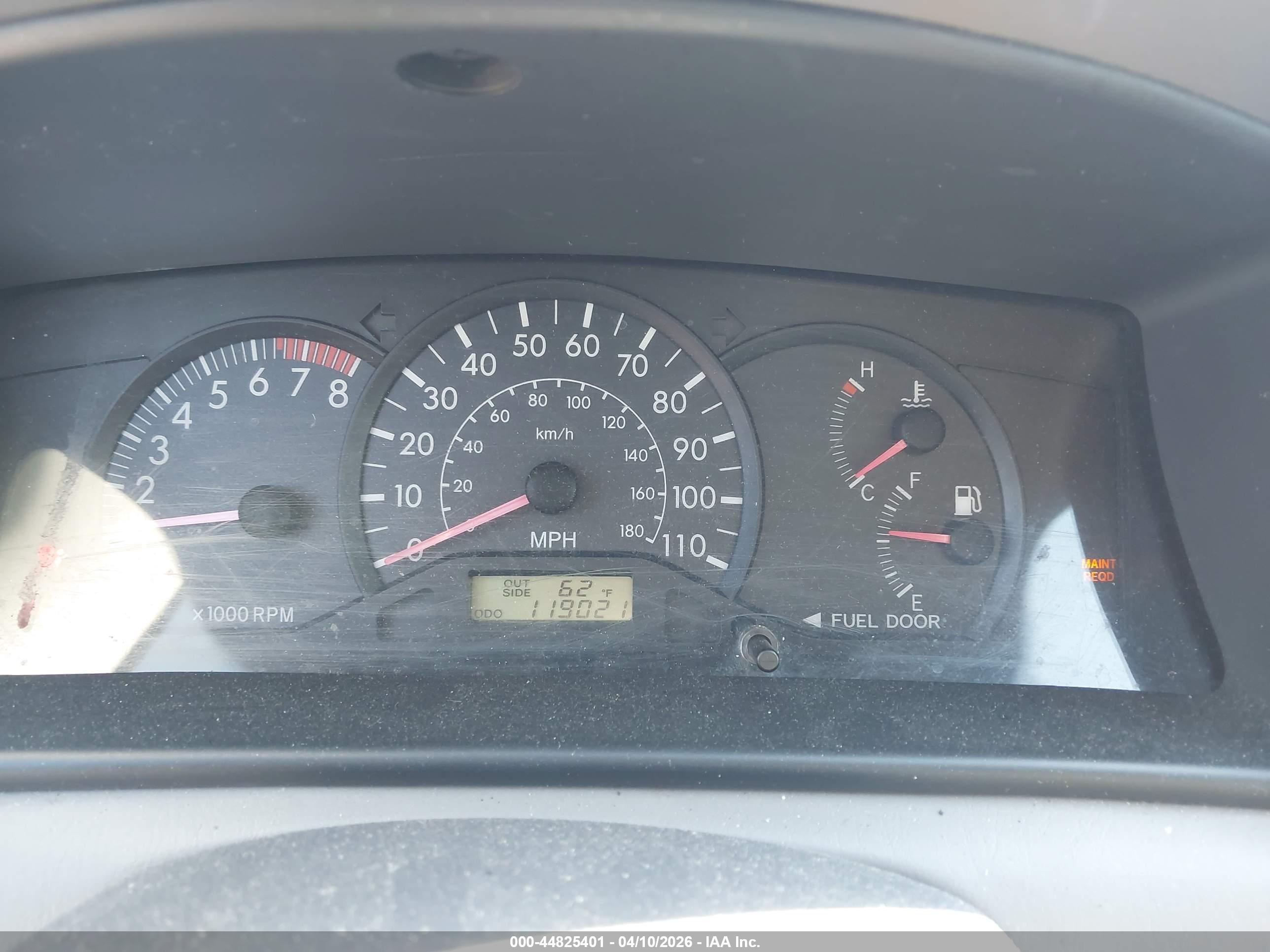 TOYOTA COROLLA image 7