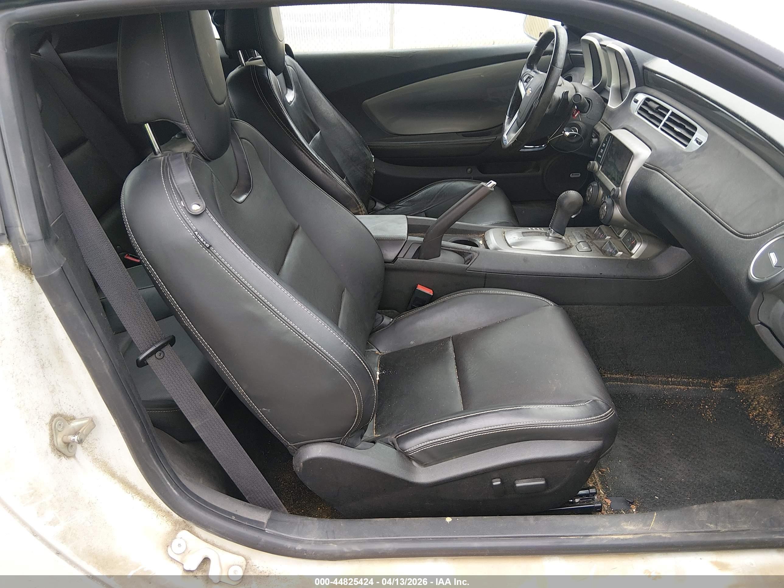 CHEVROLET CAMARO image 5