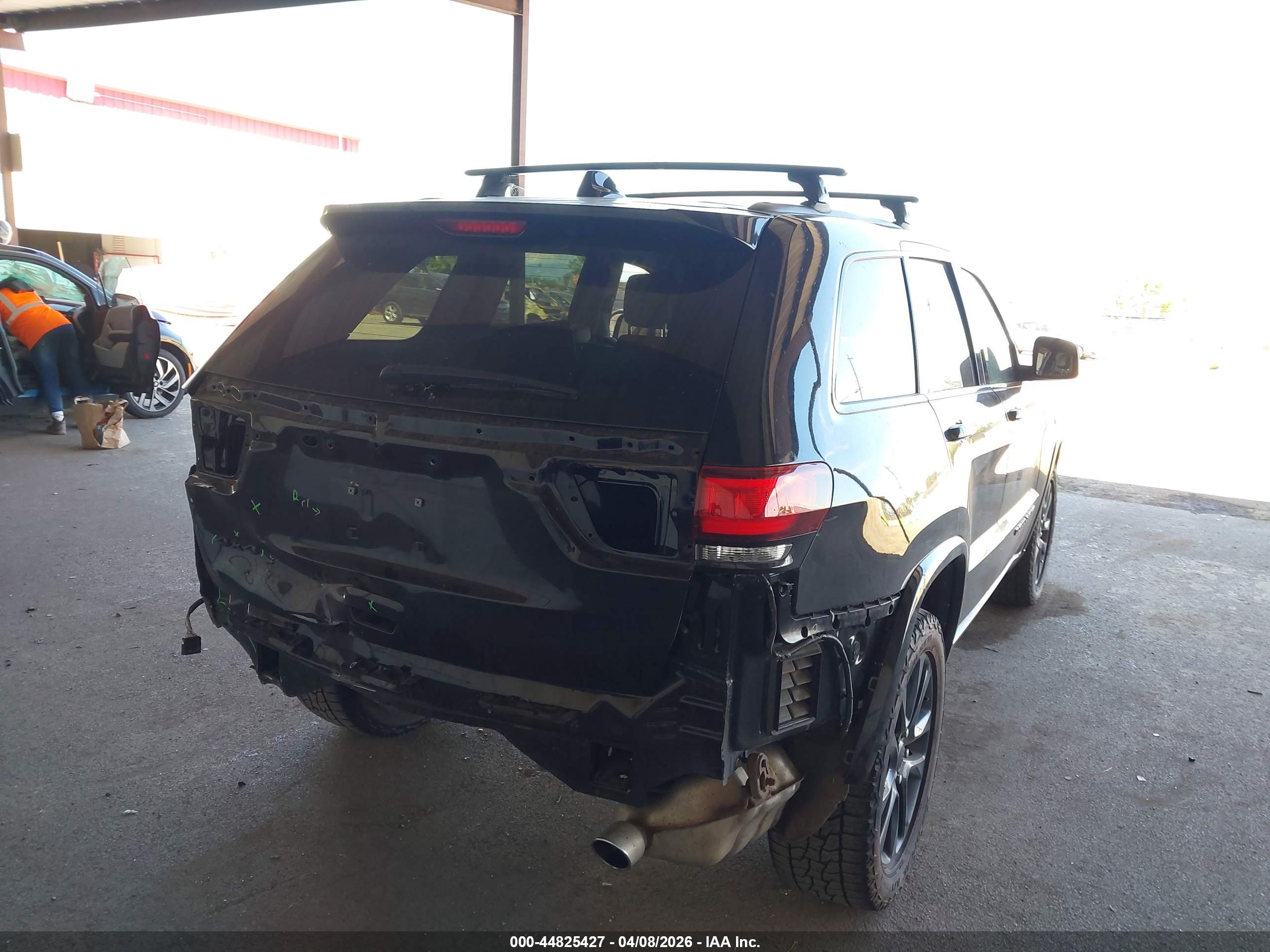 JEEP GRAND image 4