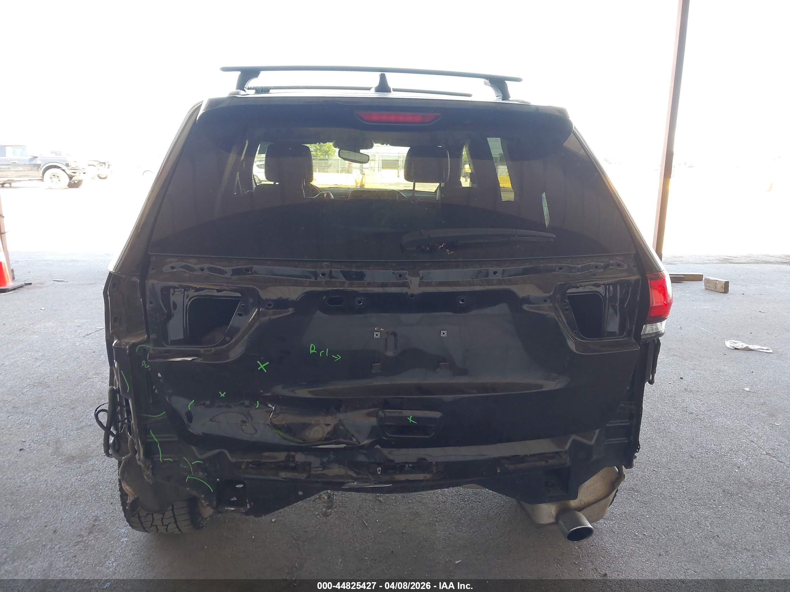 JEEP GRAND image 6