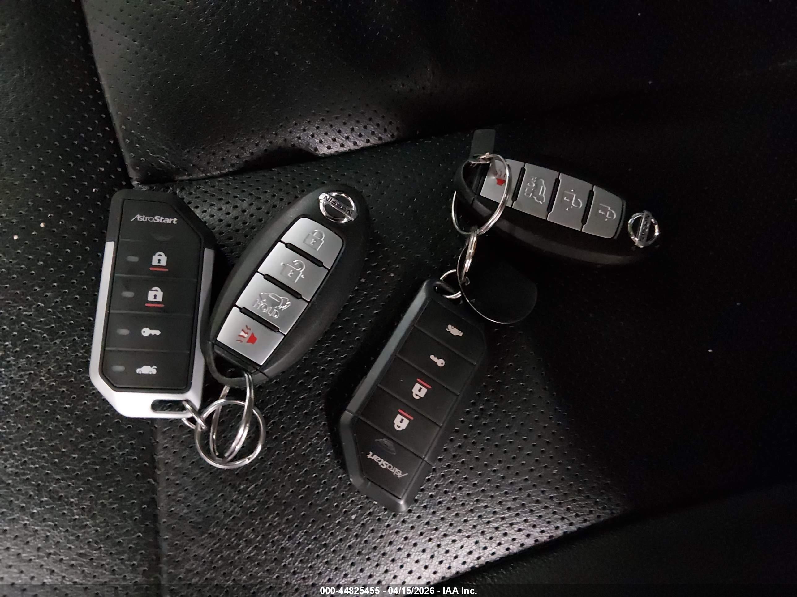 NISSAN ROGUE image 11