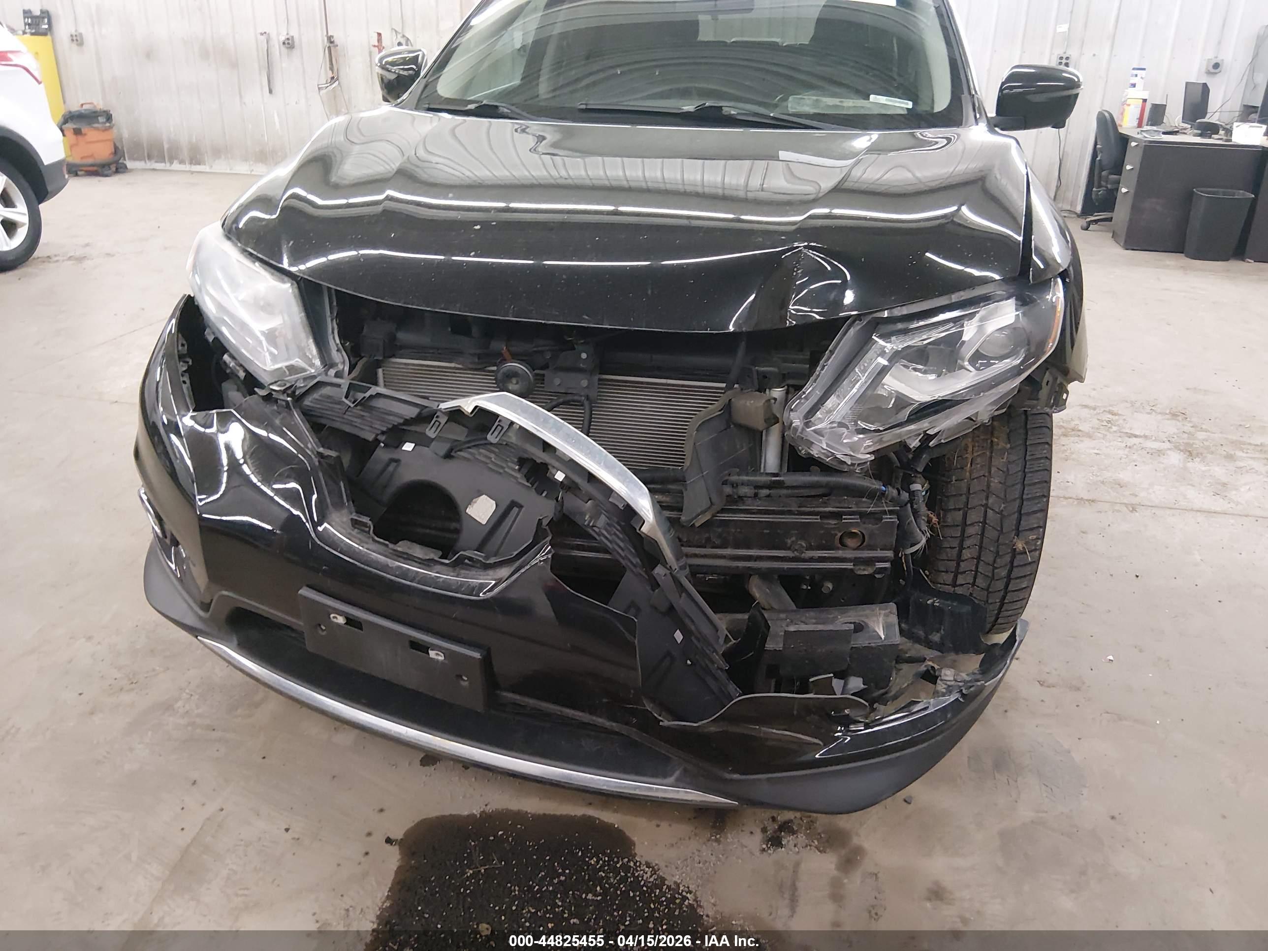 NISSAN ROGUE image 6