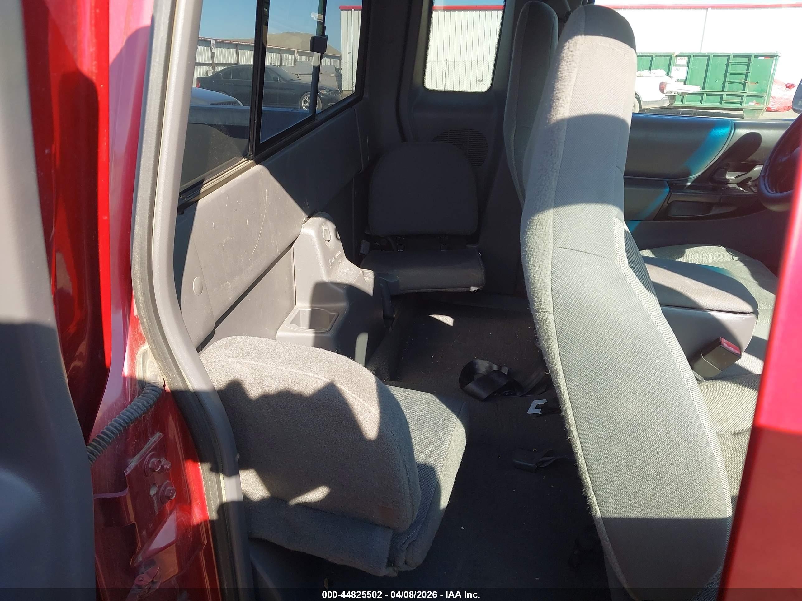 FORD RANGER image 8