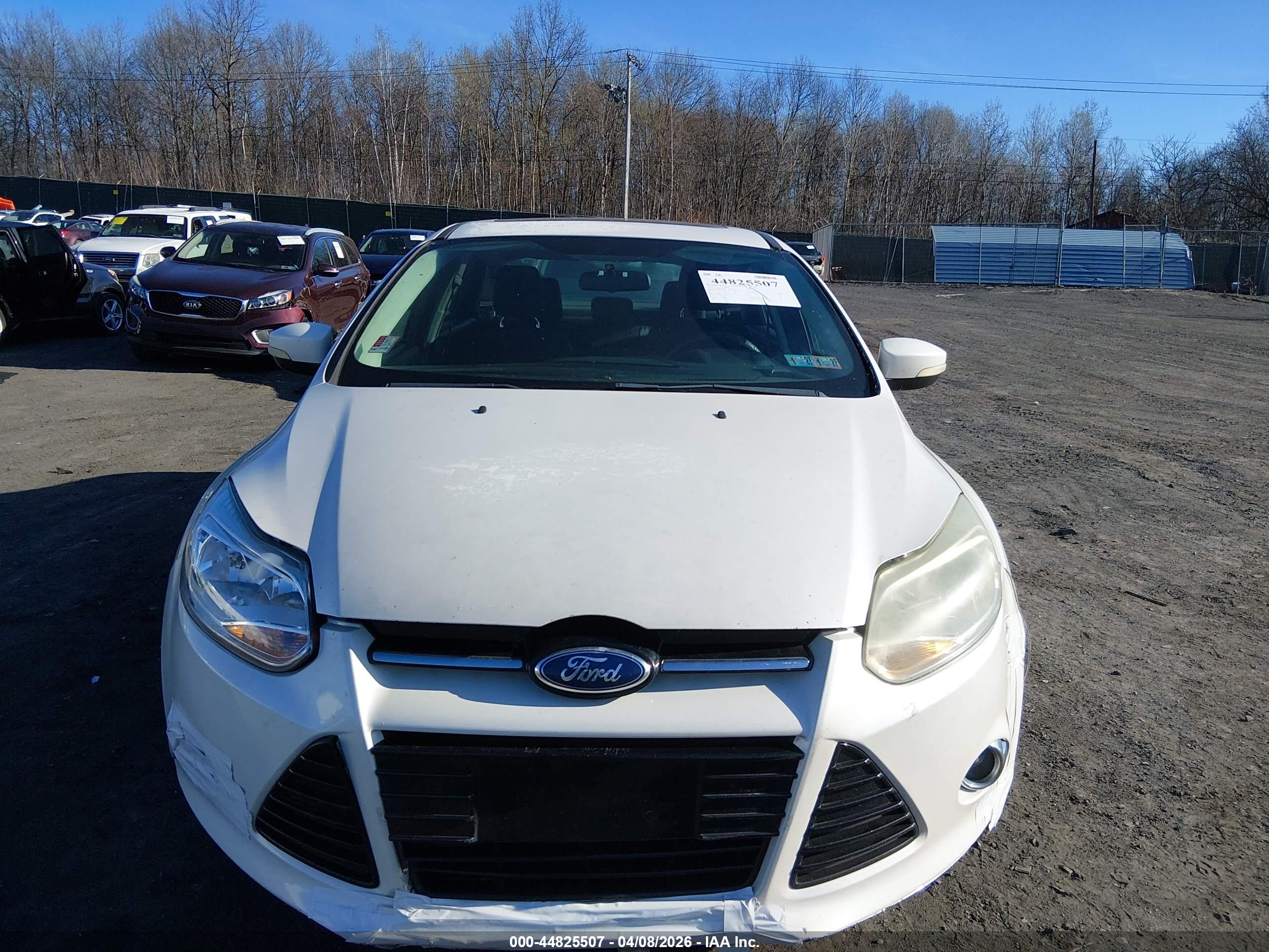 FORD FOCUS image 6