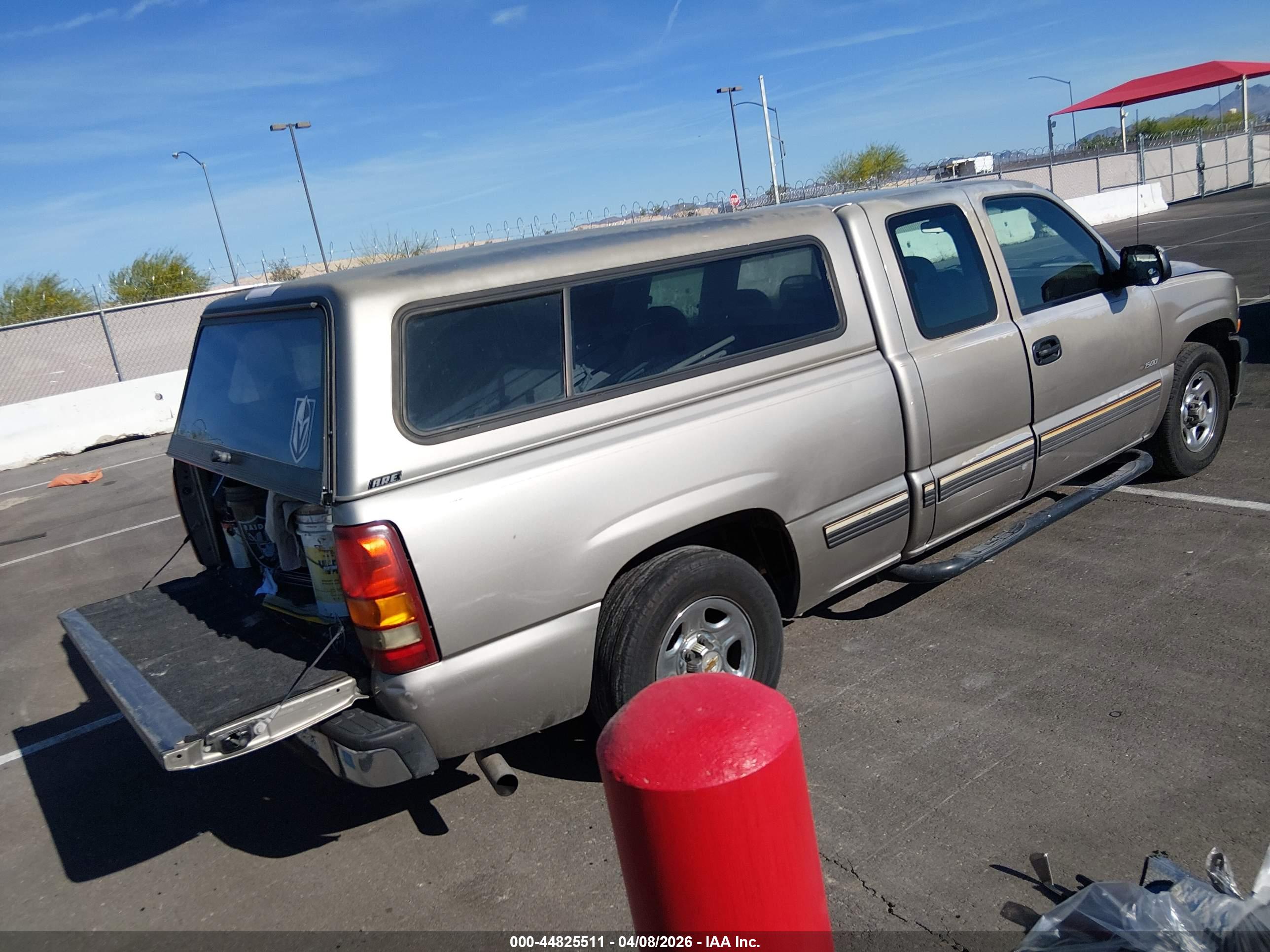 CHEVROLET SILVERADO image 4