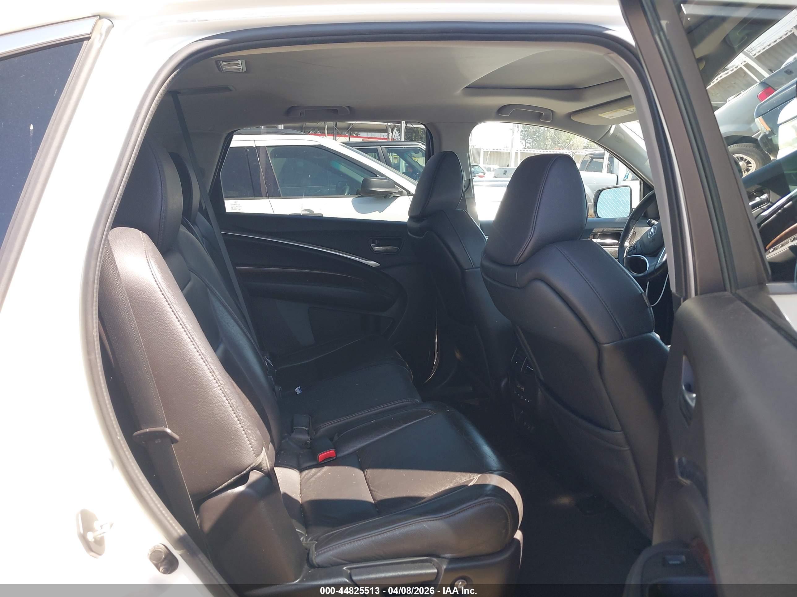 ACURA MDX image 8